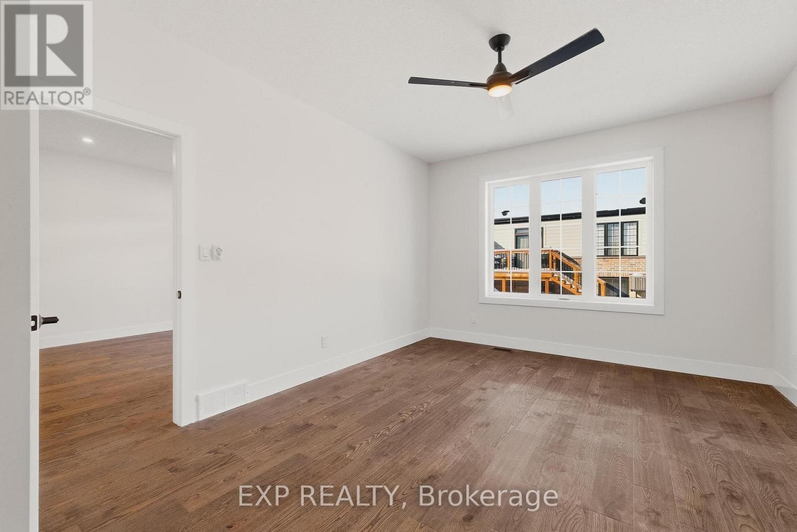 4 ELGIN STREET W - 16