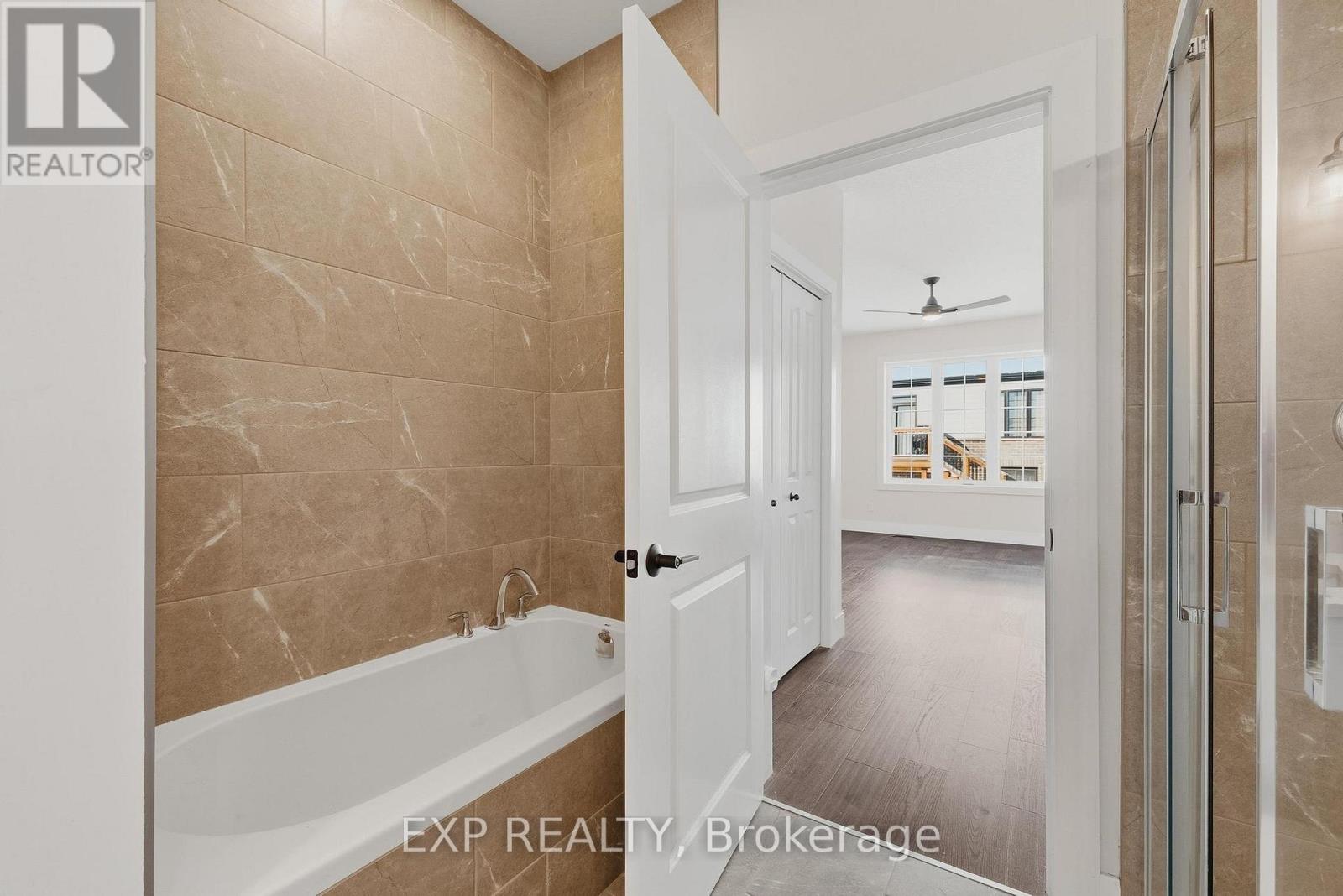 4 ELGIN STREET W - 20