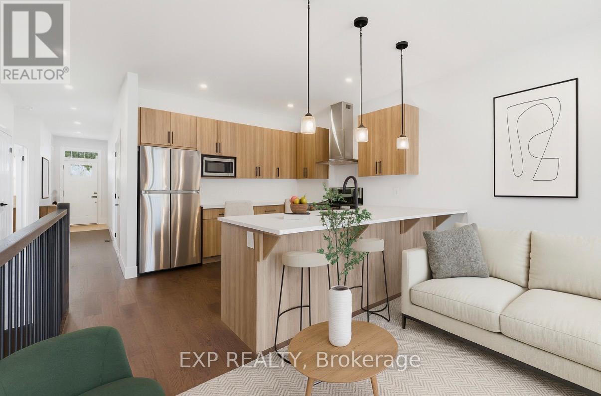 4 ELGIN STREET W - 7