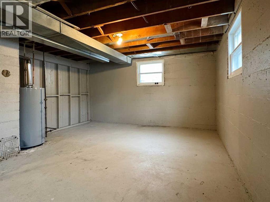 Single Family House Bungalow for Sale in   Street S Glendale Lethbridge 