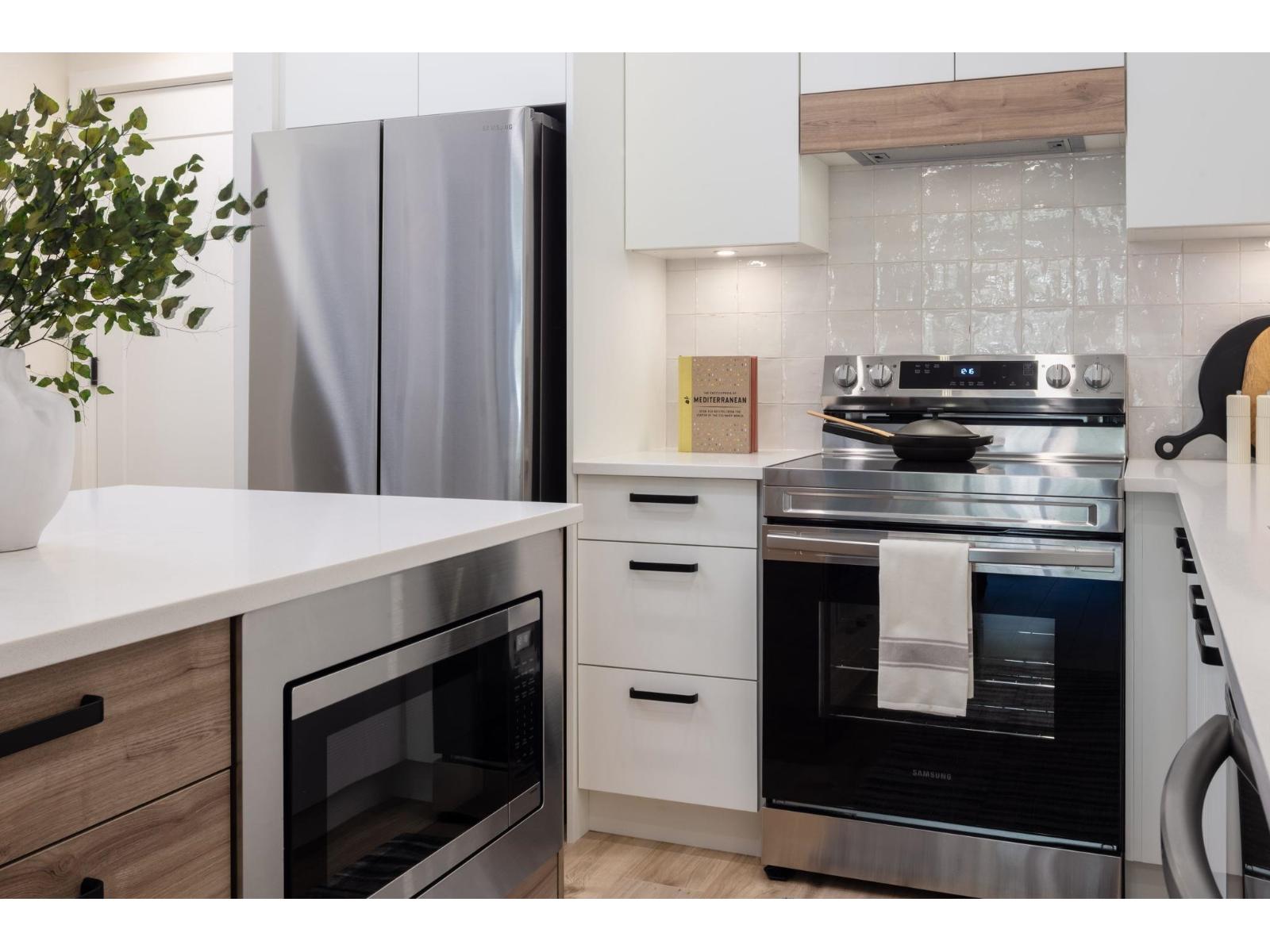 409 33920 BEST AVENUE, Mission