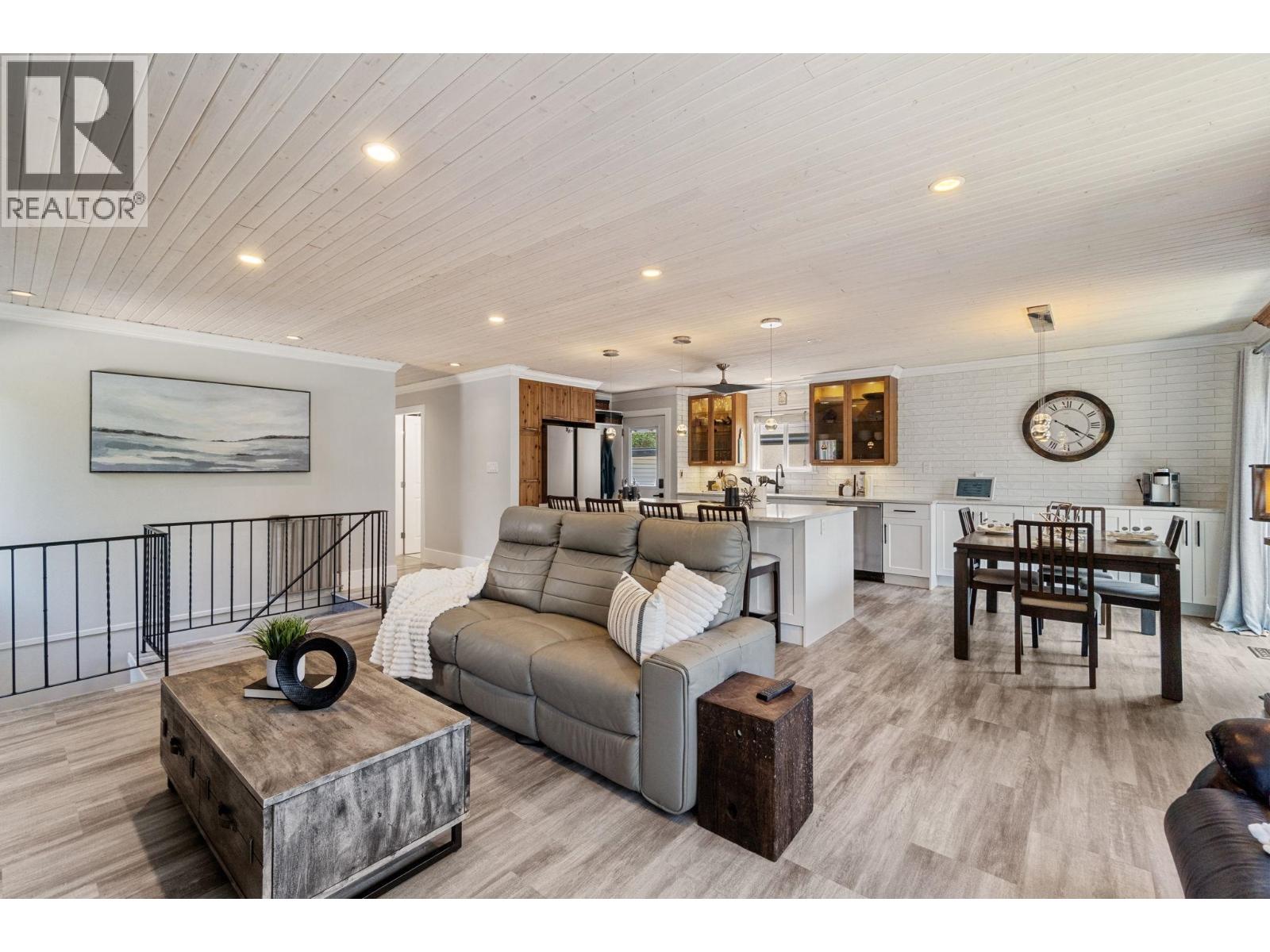 1558 SHAUGHNESSY STREET, Port Coquitlam