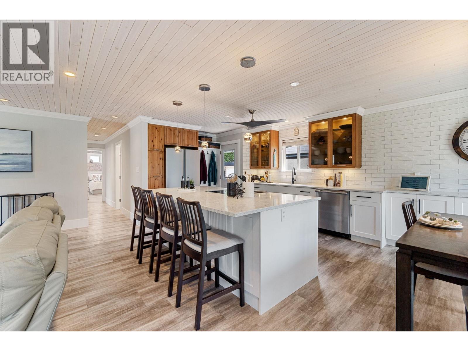 1558 SHAUGHNESSY STREET, Port Coquitlam