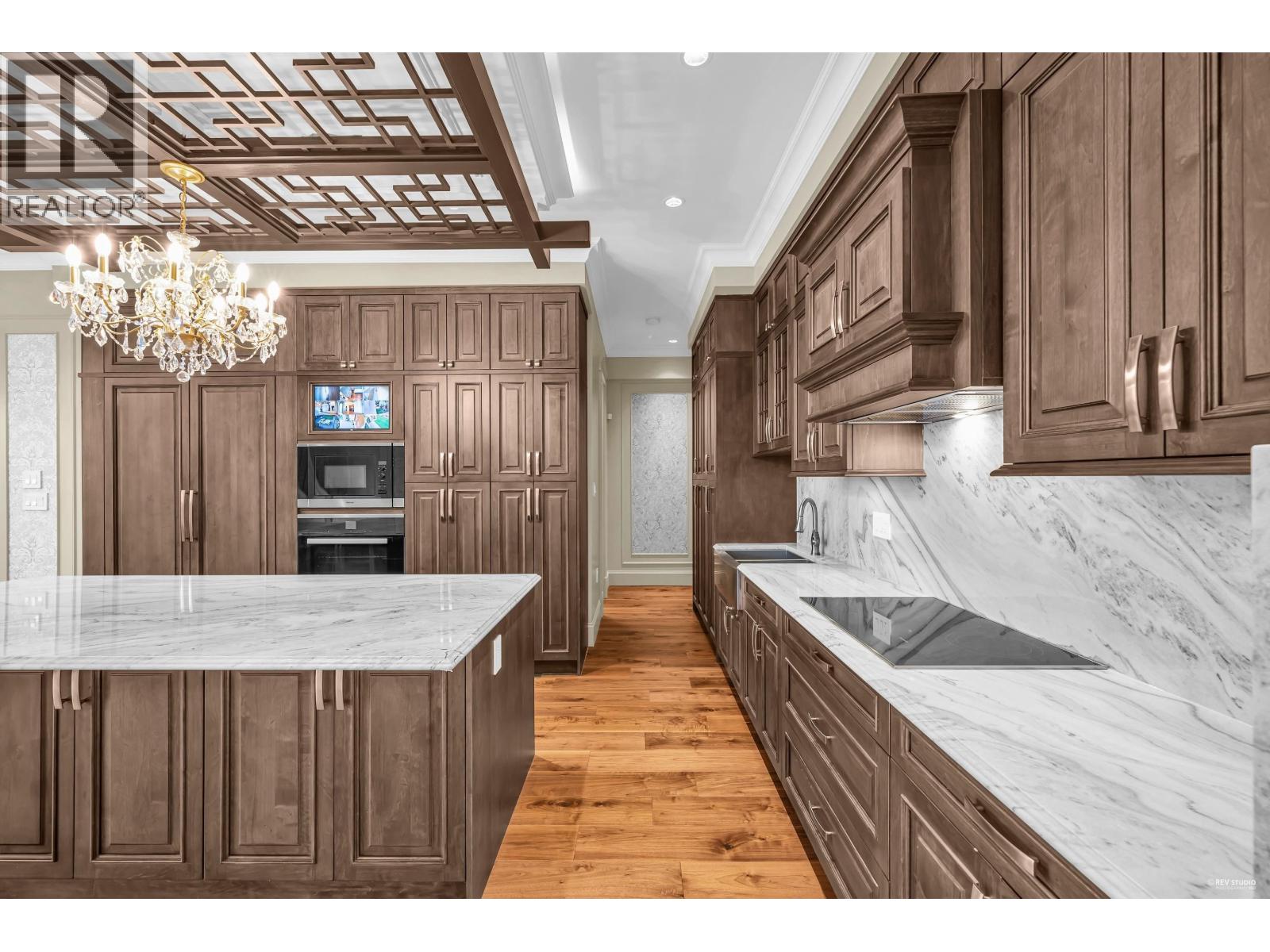 4691 FOXGLOVE Crescent, Richmond