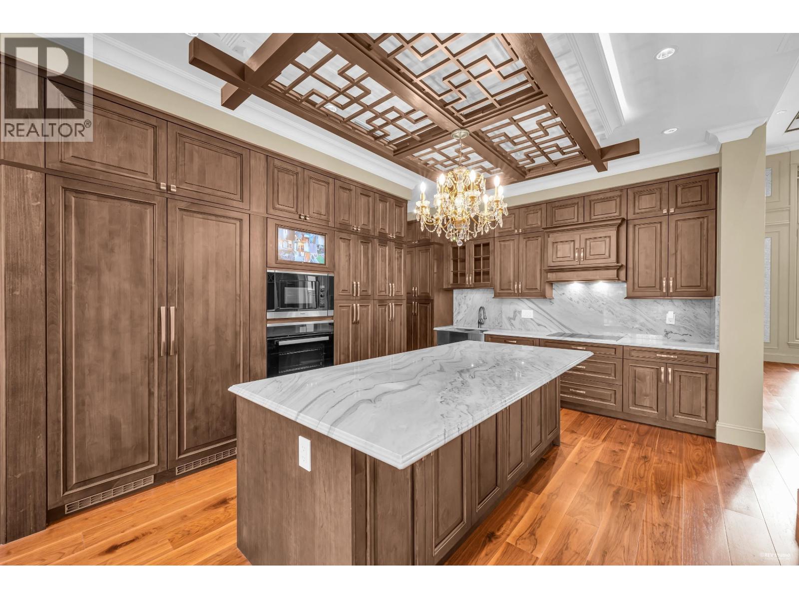 4691 FOXGLOVE Crescent, Richmond