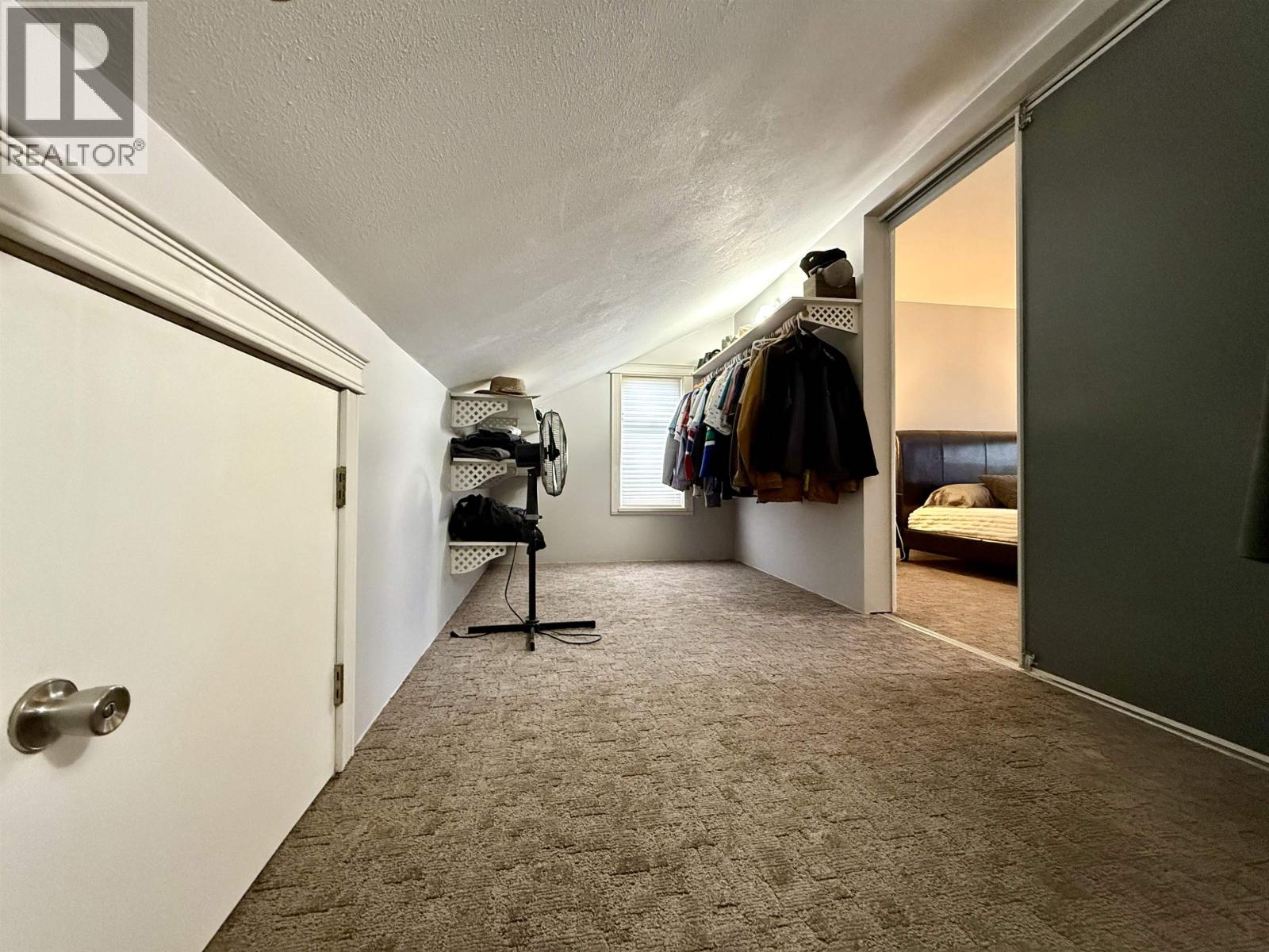 1510 MACDONALD PLACE, Squamish