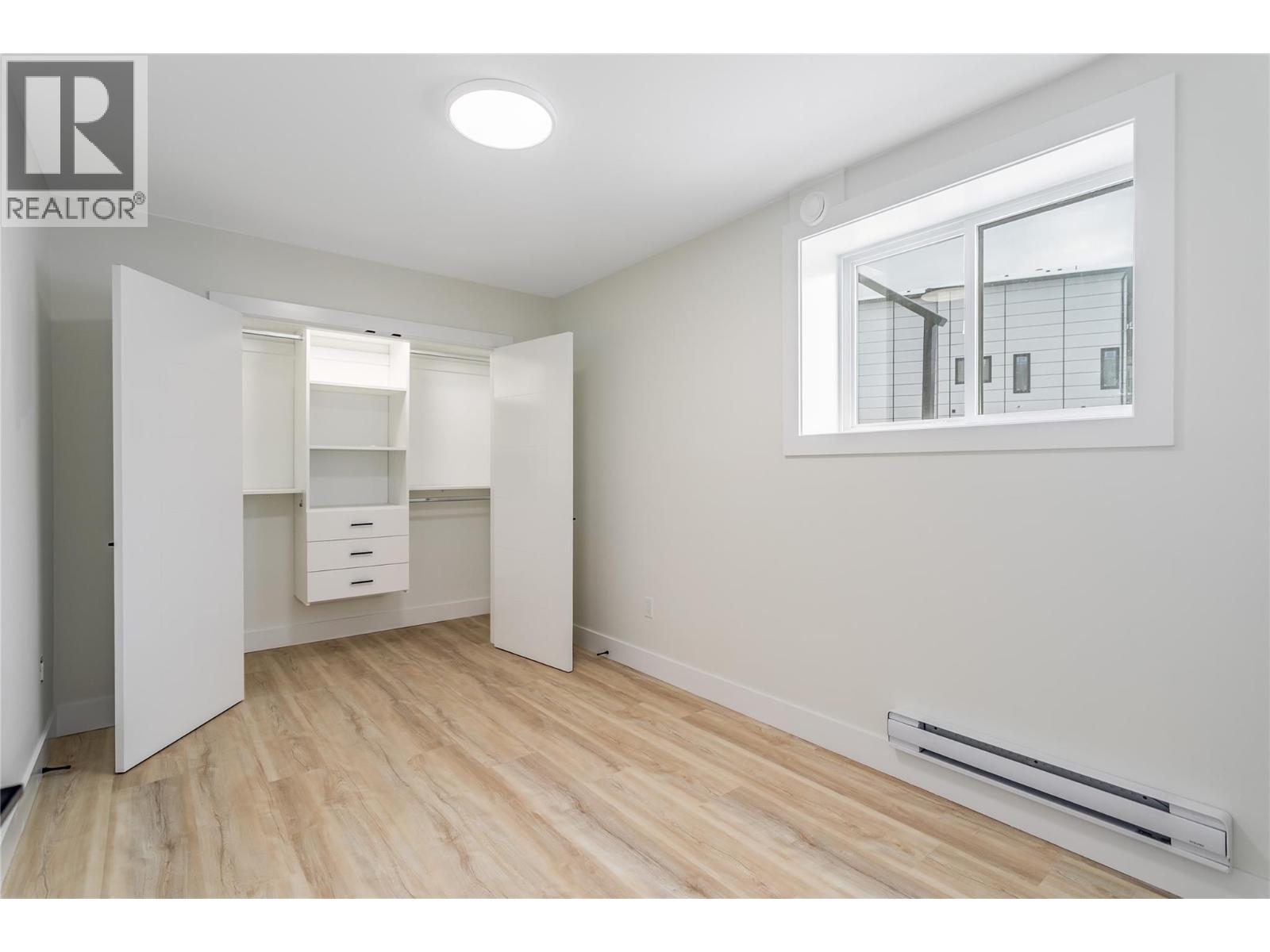  1136 Hume Avenue, Kelowna