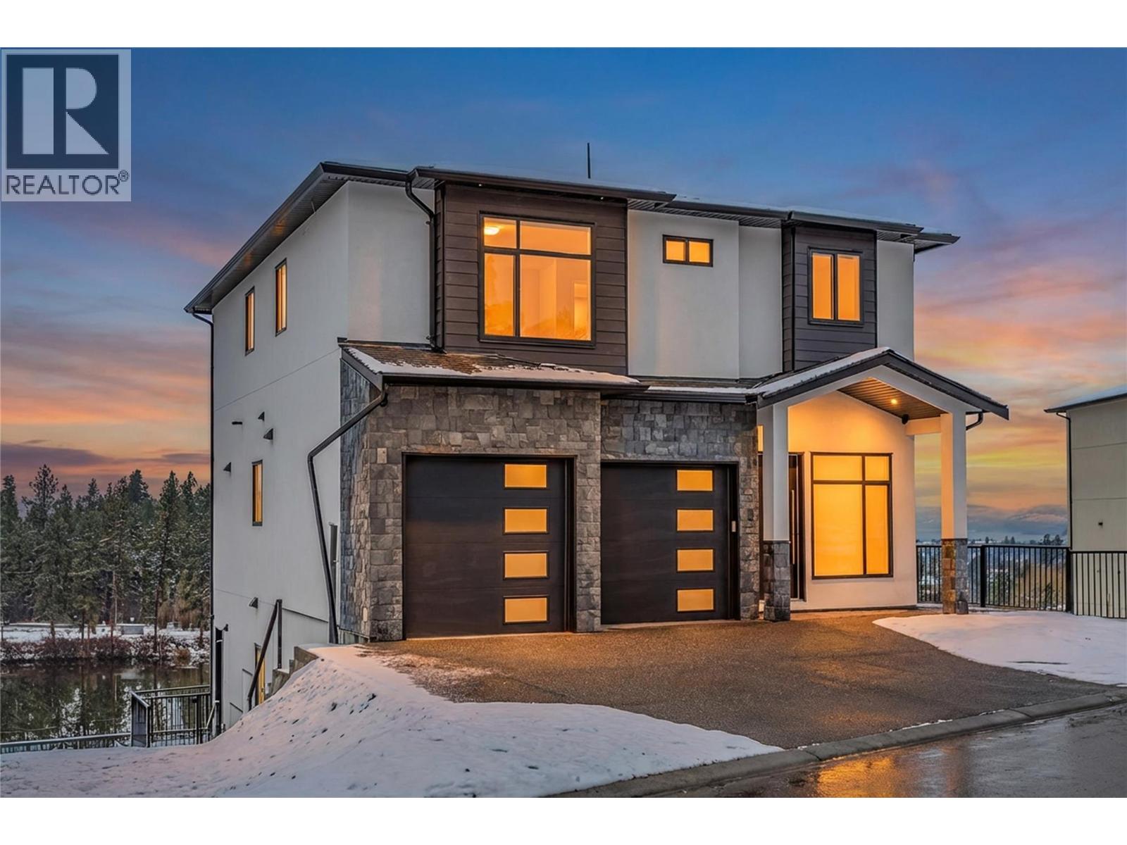  1136 Hume Avenue, Kelowna