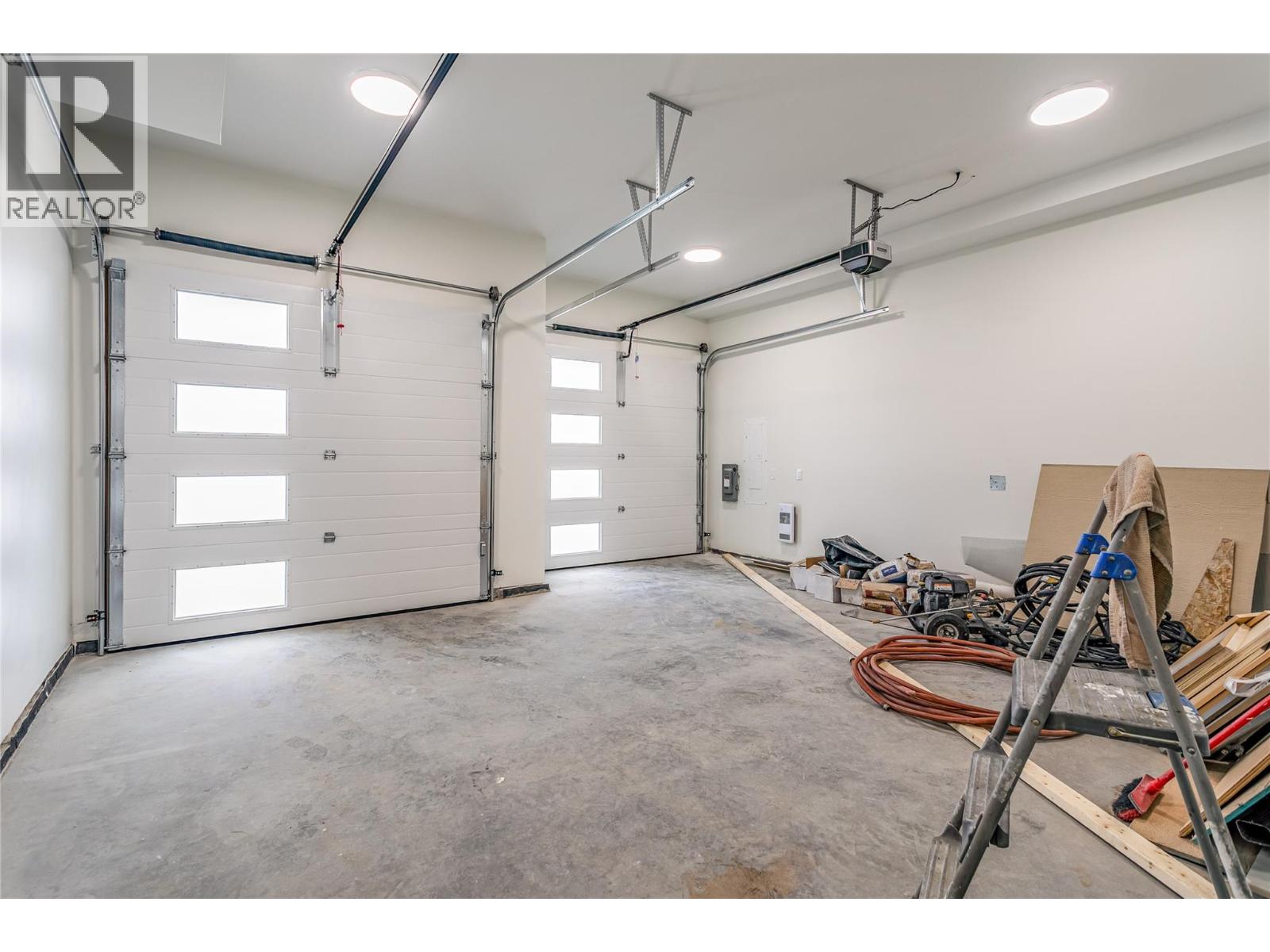  1136 Hume Avenue, Kelowna