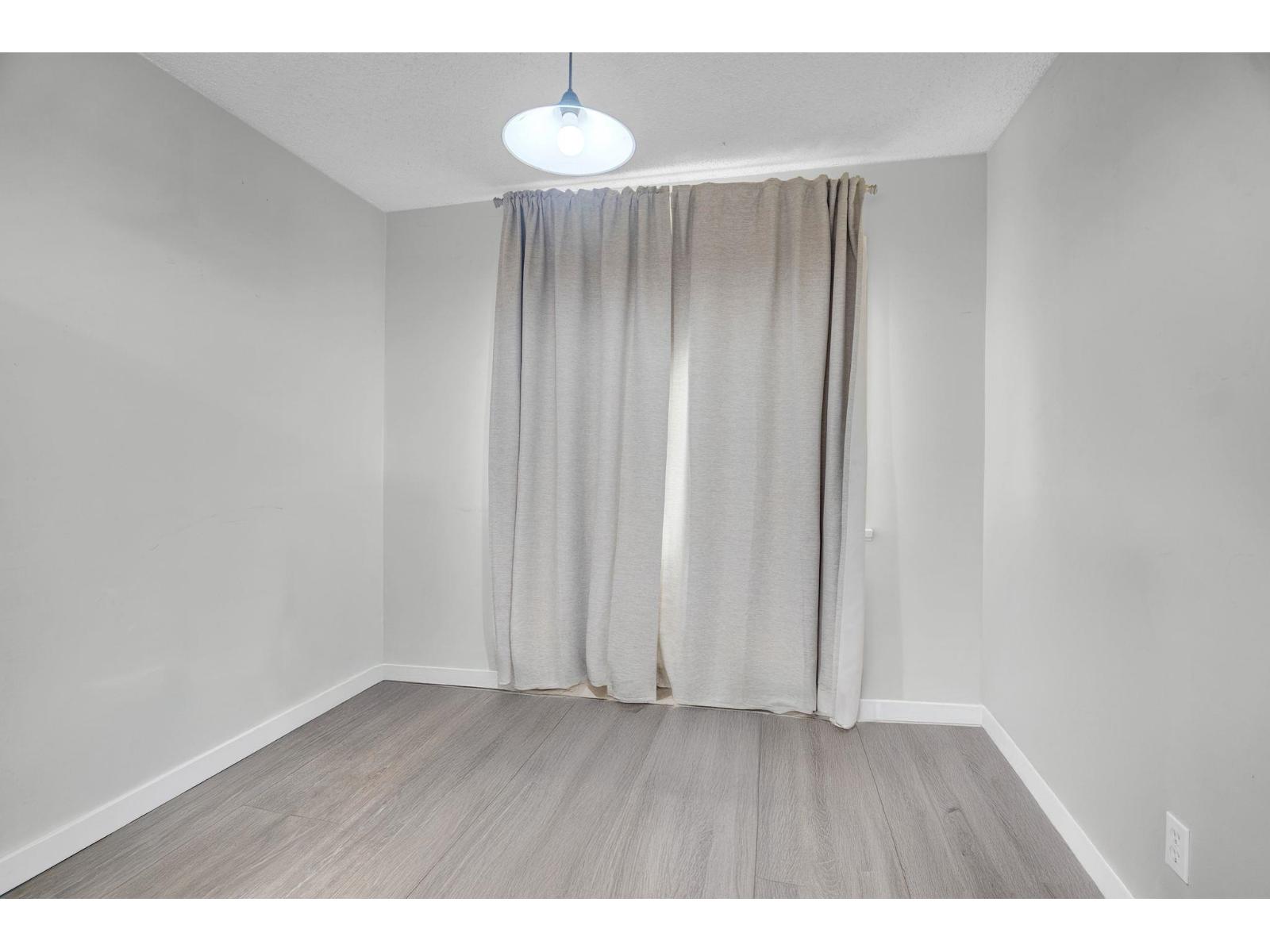 13335 70B AVENUE, Surrey