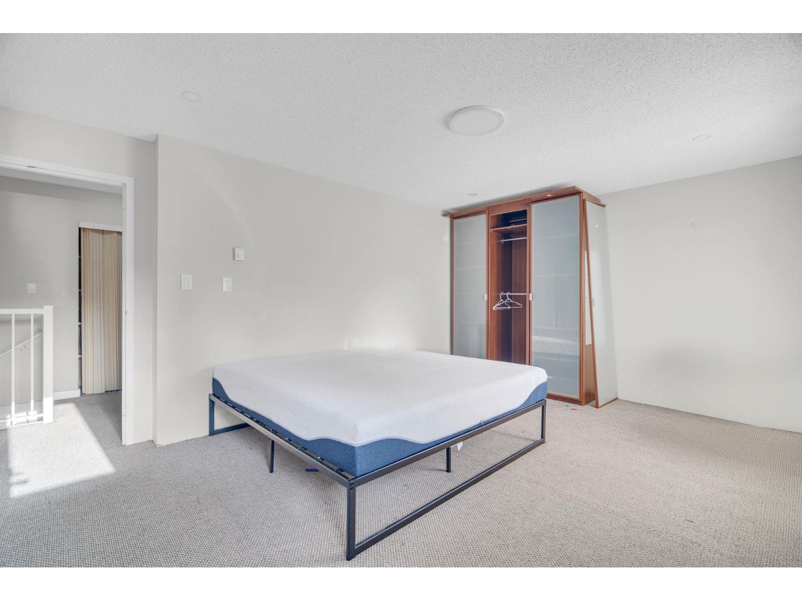 13335 70B AVENUE, Surrey