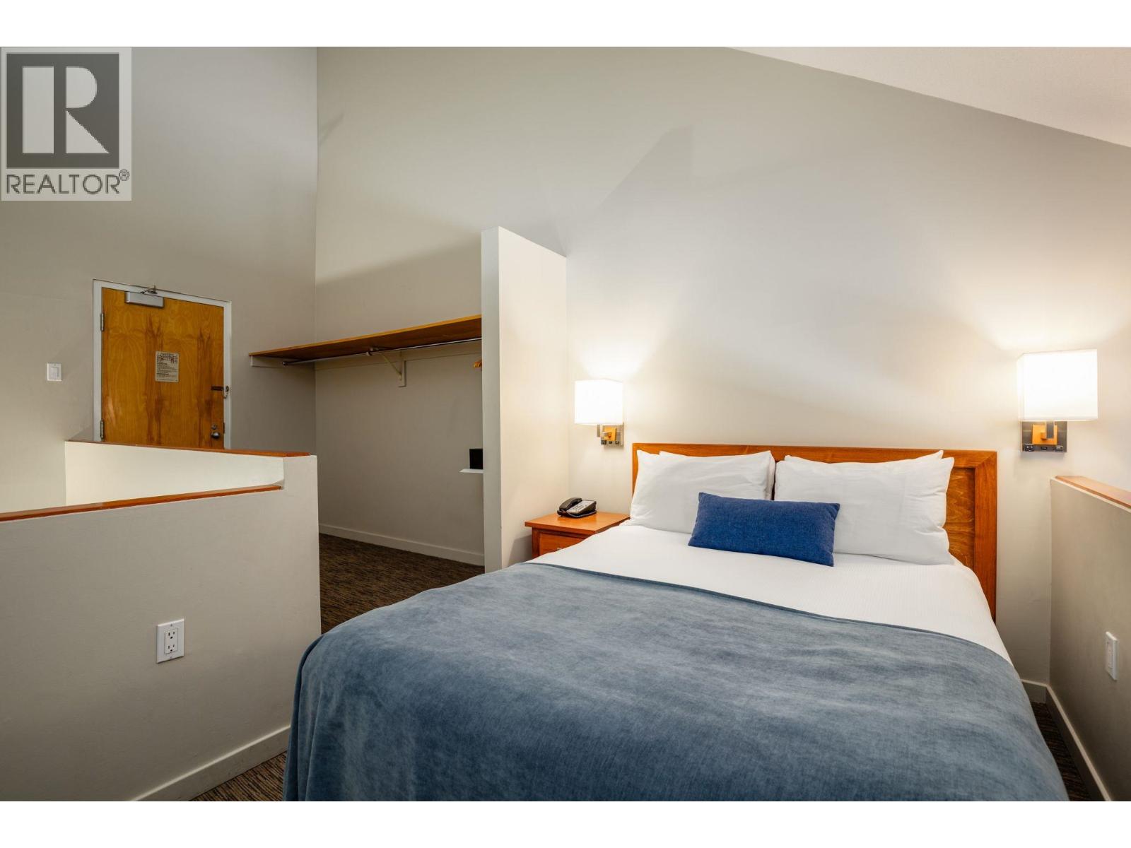 210 4420 SUNDIAL PLACE, Whistler