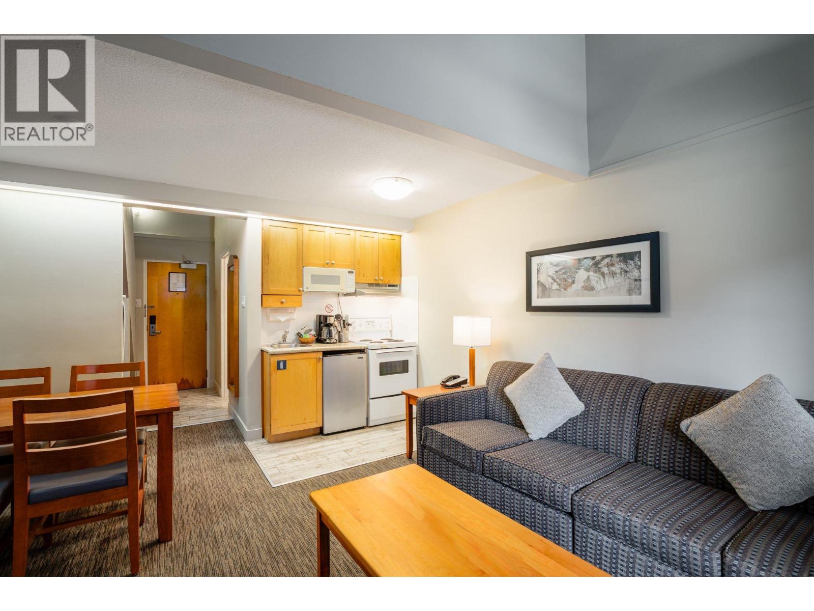 210 4420 SUNDIAL PLACE, Whistler
