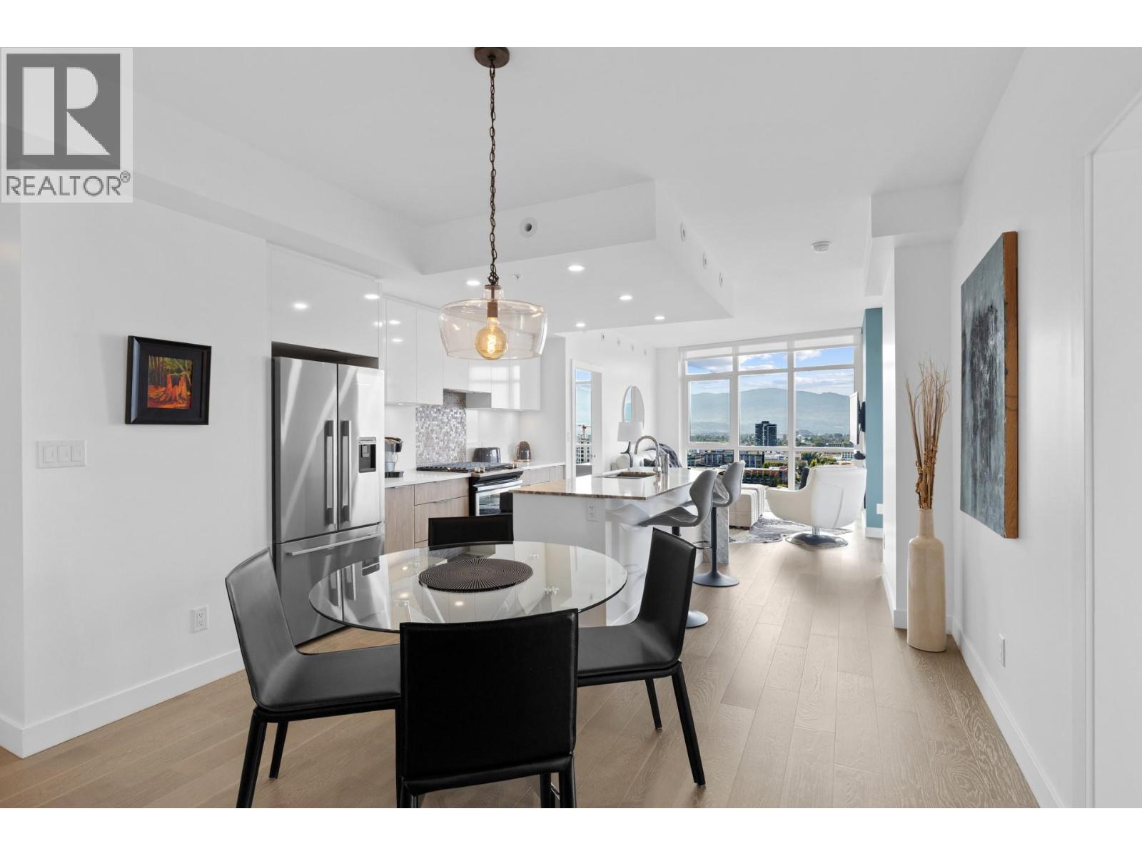 1701 1151 Sunset Drive, Kelowna