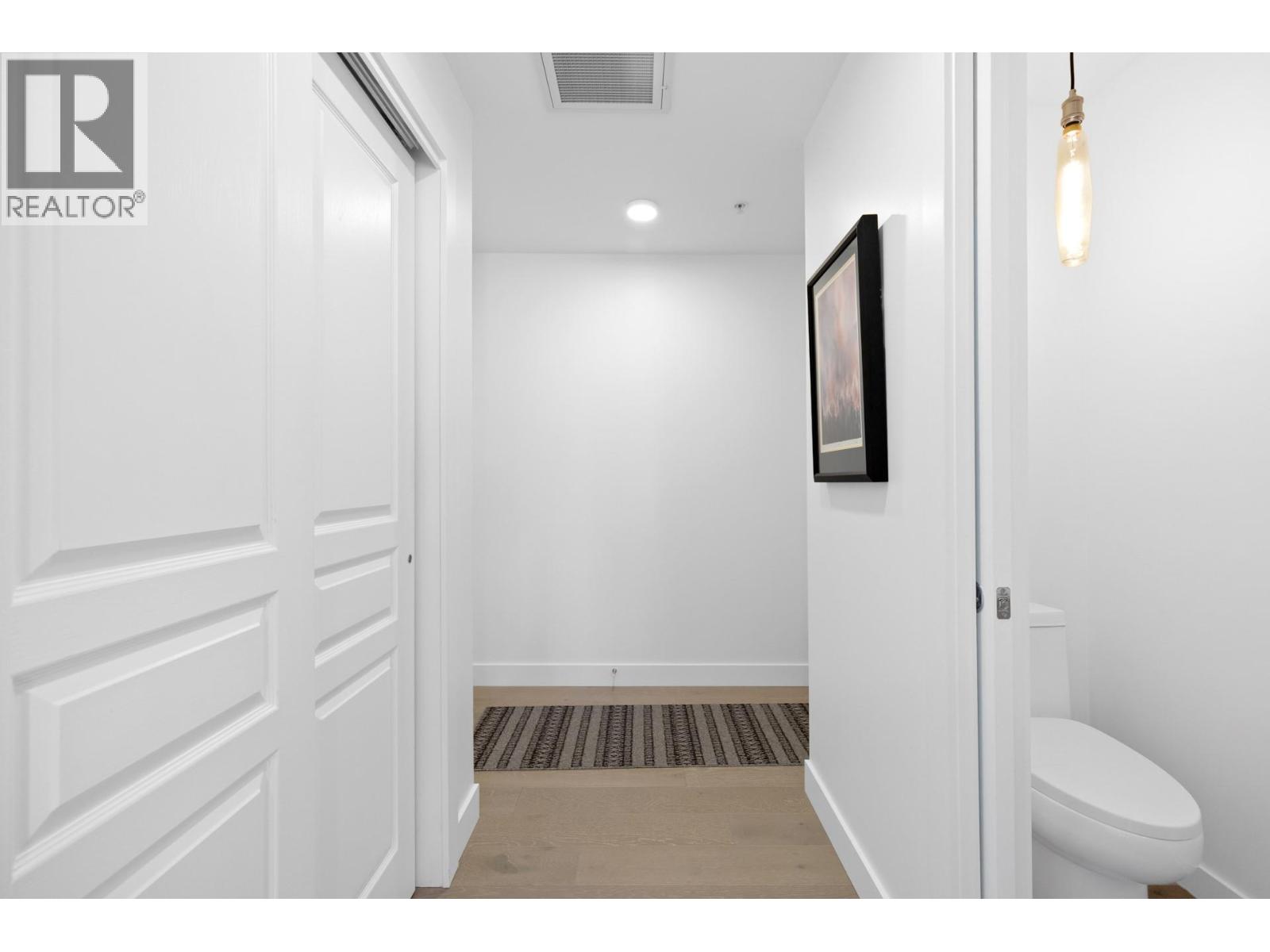 1701 1151 Sunset Drive, Kelowna