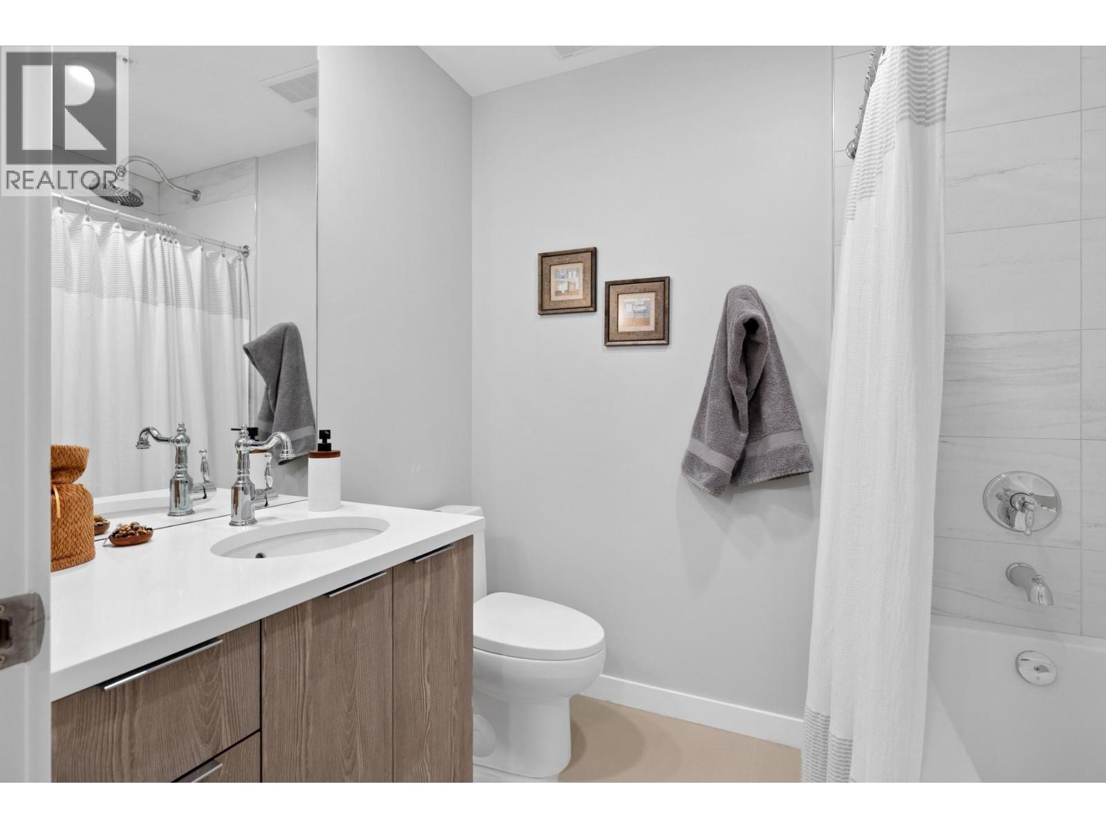 1701 1151 Sunset Drive, Kelowna