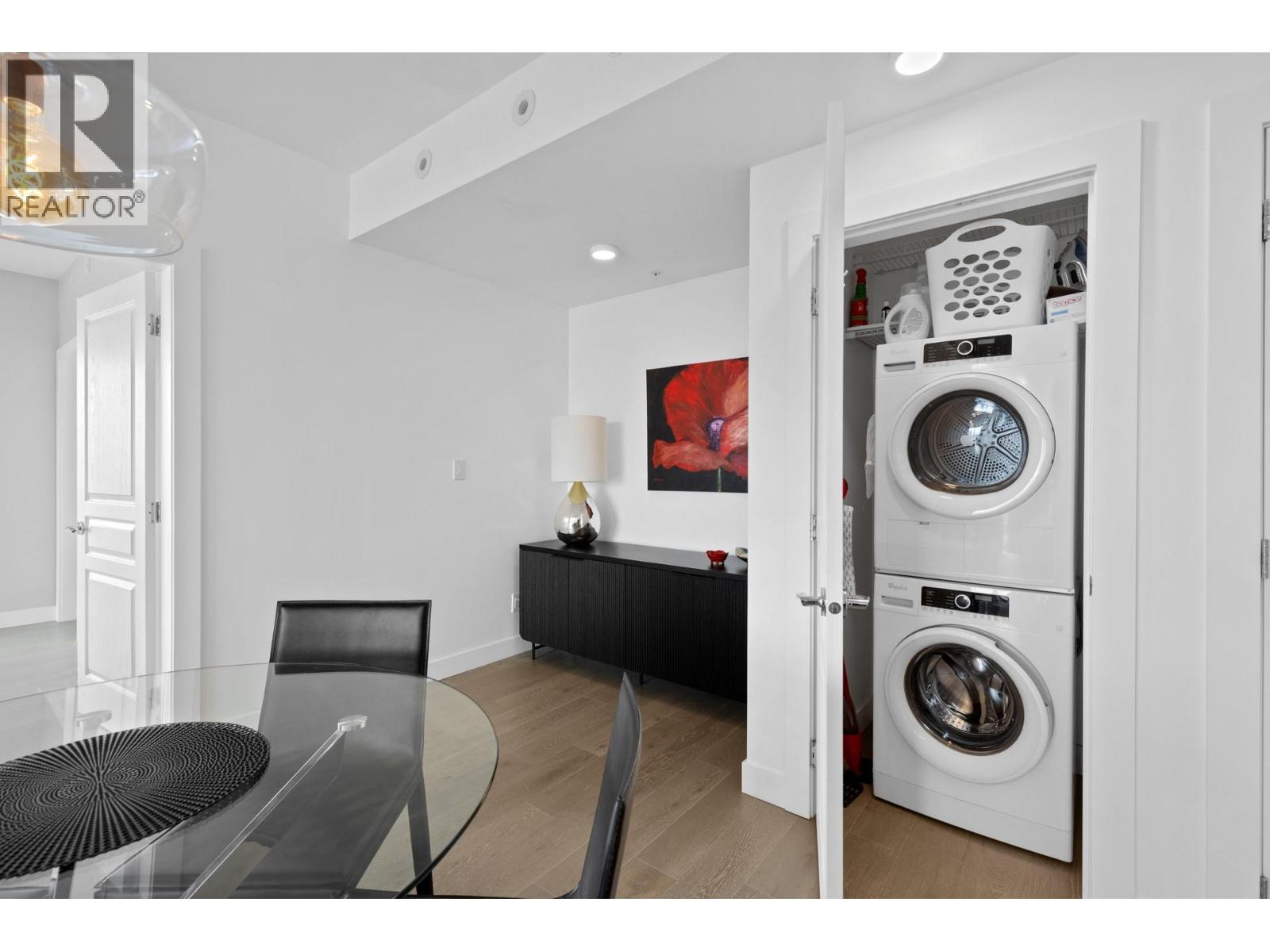 1701 1151 Sunset Drive, Kelowna