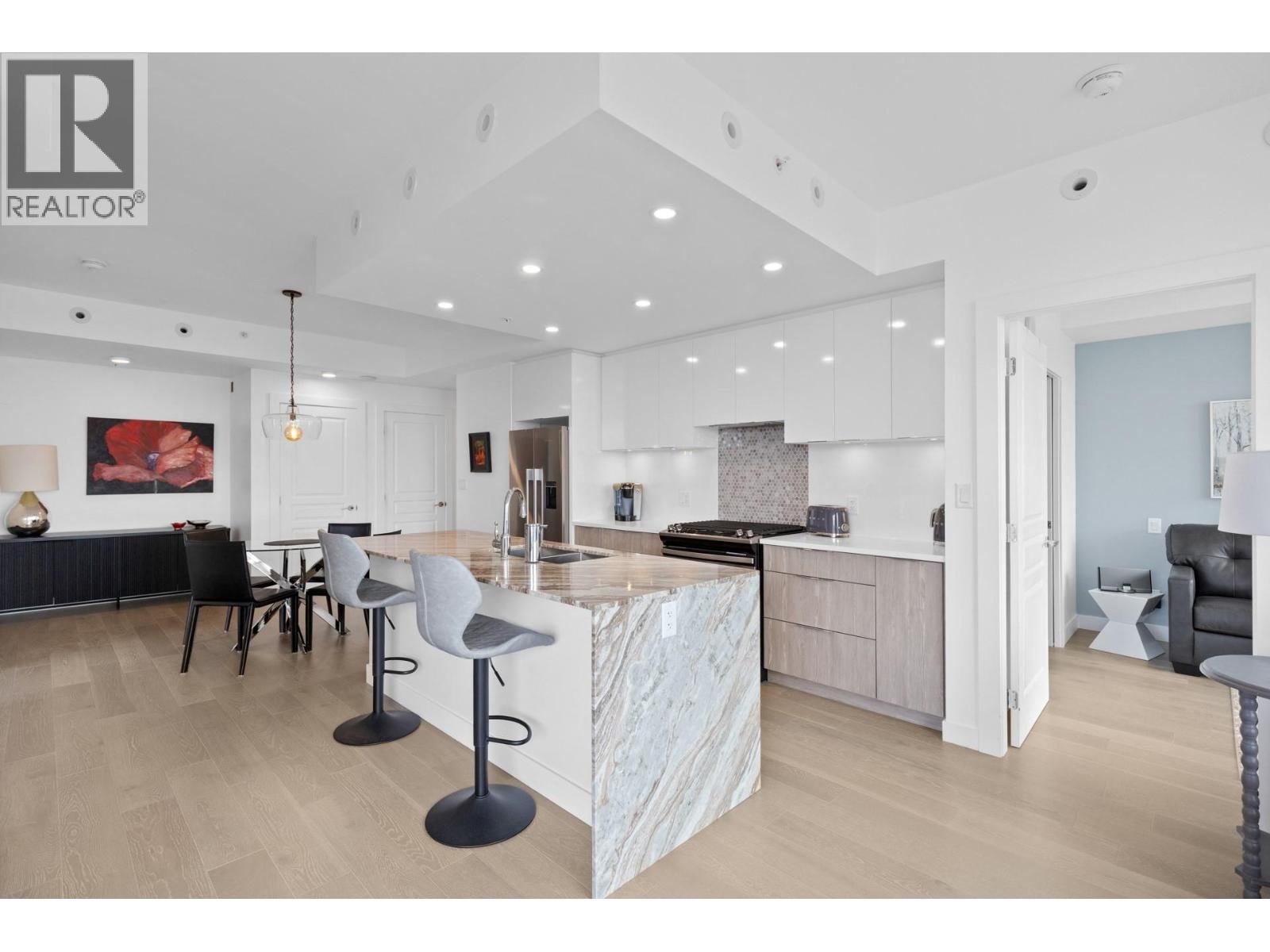 1701 1151 Sunset Drive, Kelowna