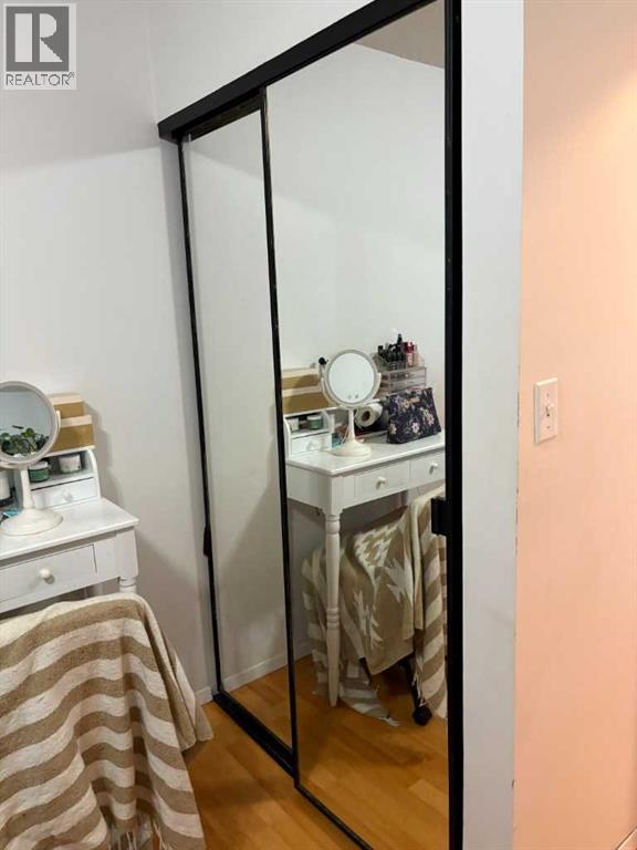 Single Family House for Sale in    Avenue SW Sunalta Calgary 