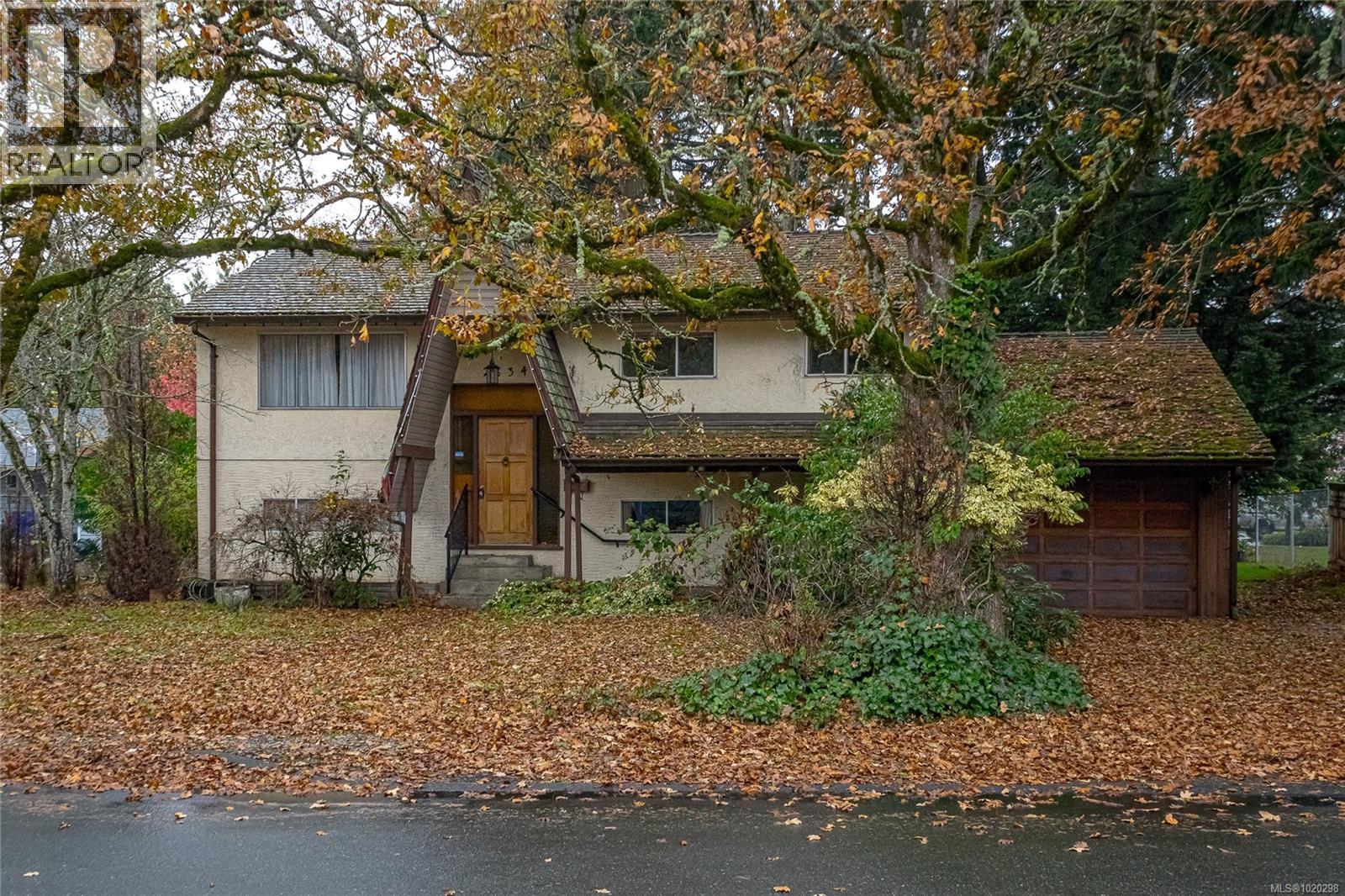 2834 Aldwynd Rd, Langford