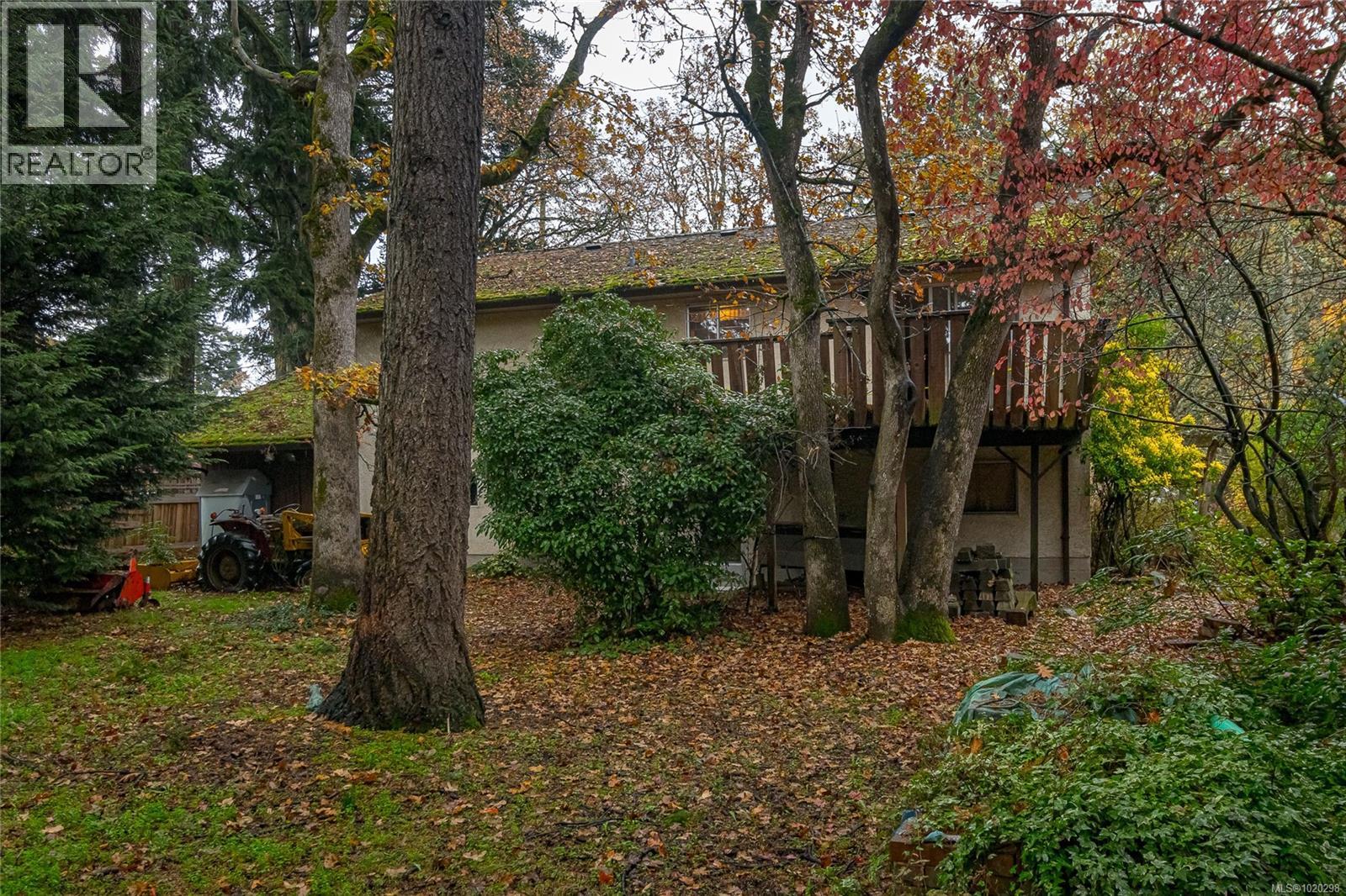 2834 Aldwynd Rd, Langford