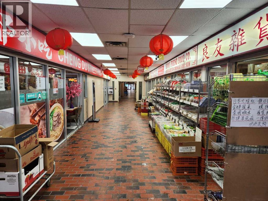 Retail for Sale in    Avenue SE Chinatown Calgary 