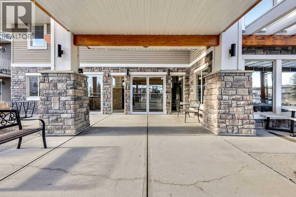 Single Family House for Sale in   Chaparral Ravine View SE Chaparral Calgary 