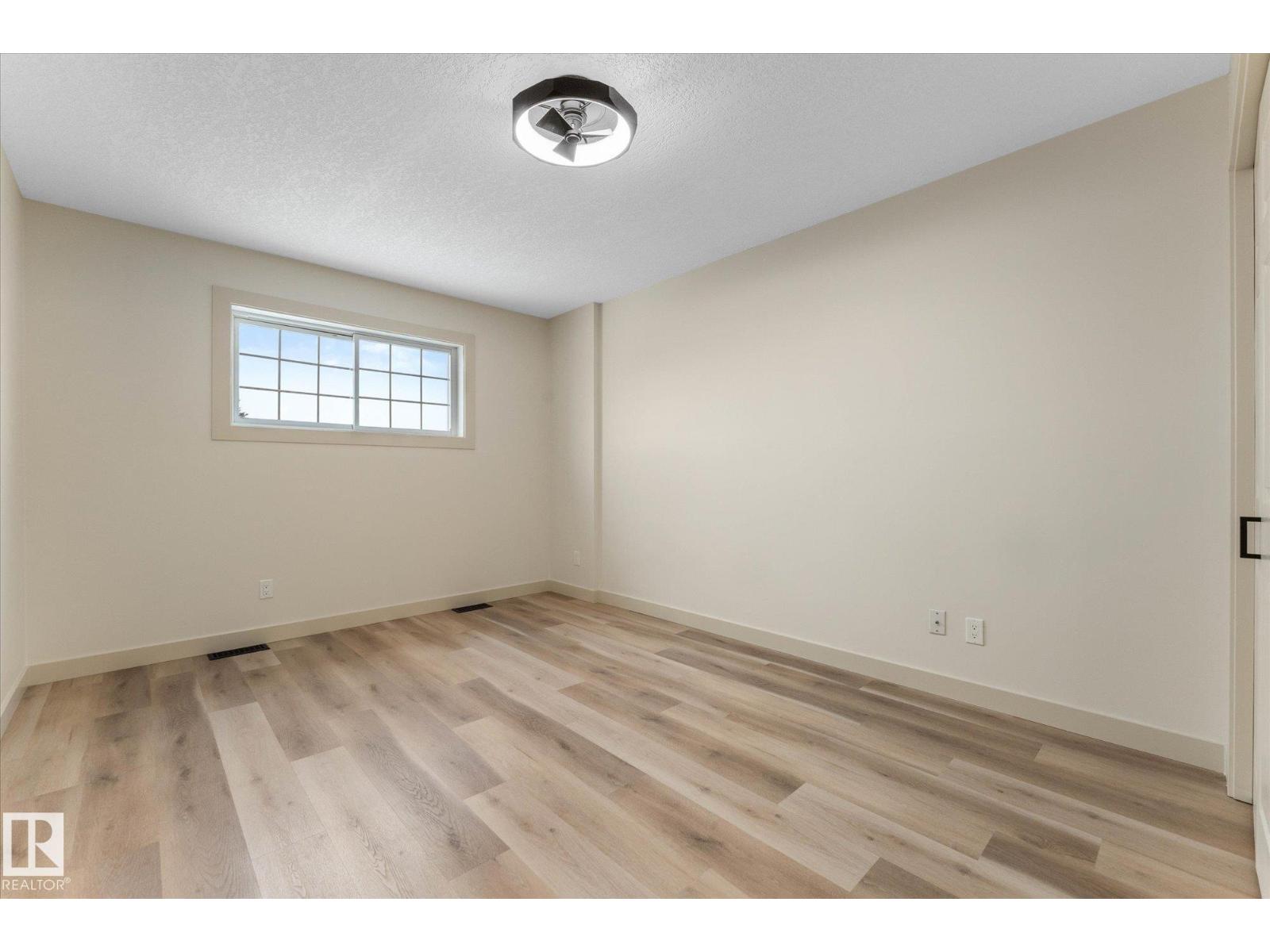 5104 47 ST, Stony Plain