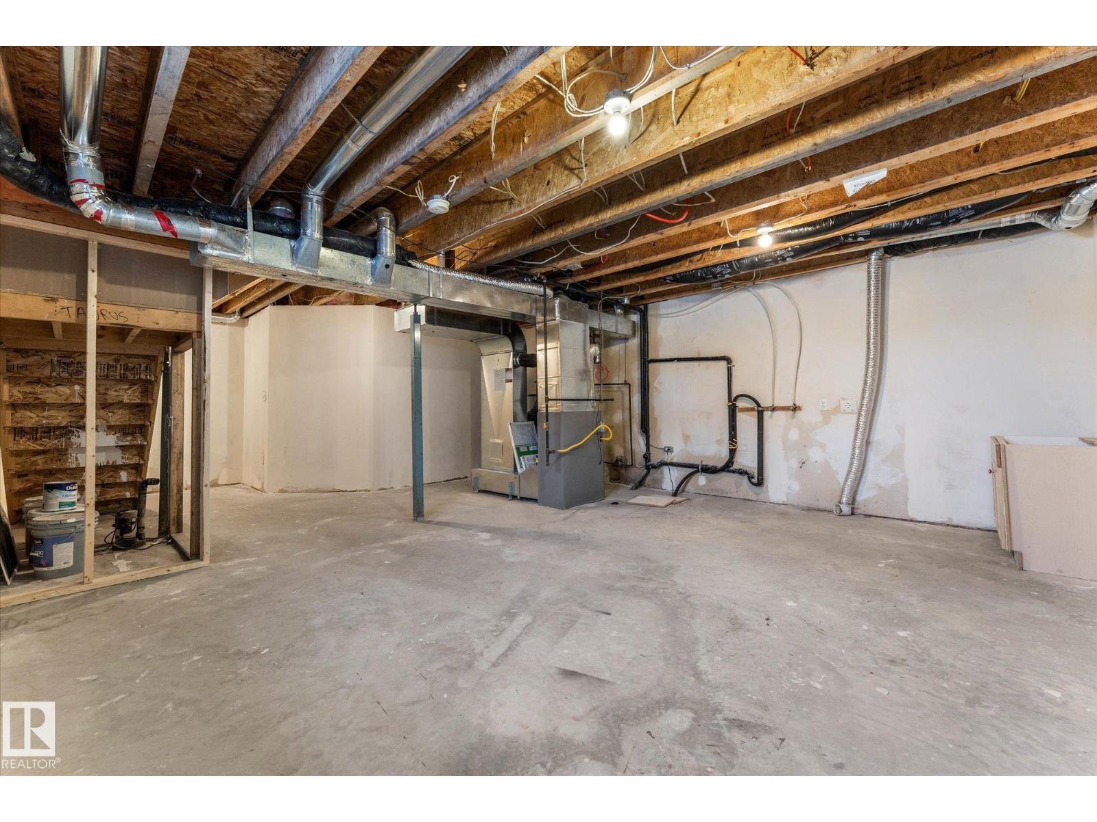 5104 47 ST, Stony Plain