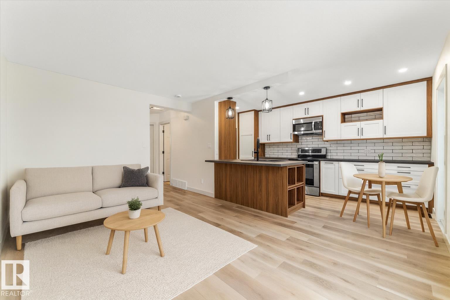 5104 47 ST, Stony Plain