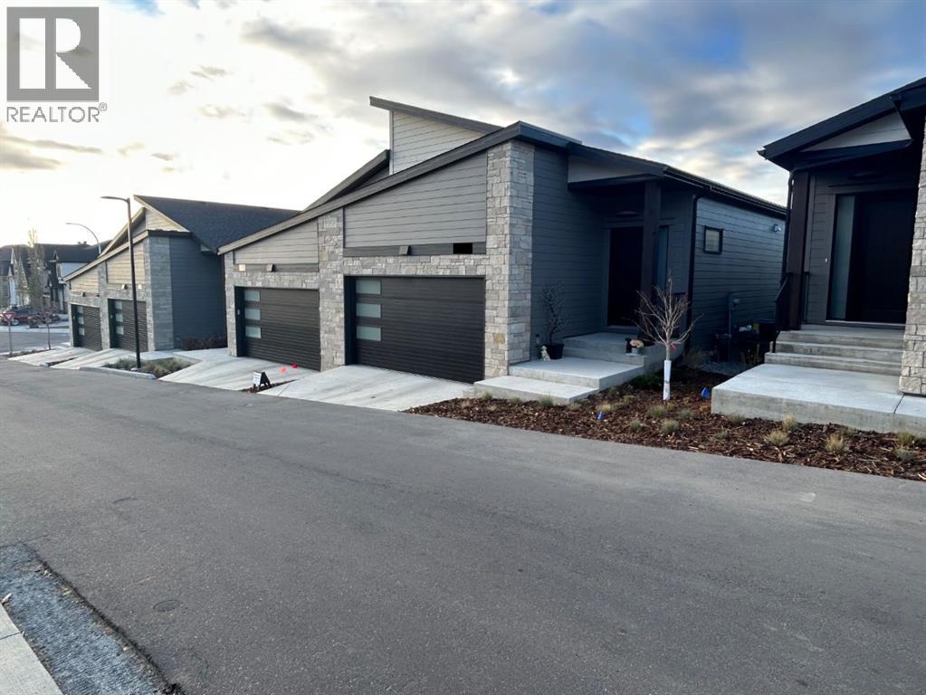 Single Family House Bungalow for Sale in  Royal Birch Cove NW Royal Oak Calgary 