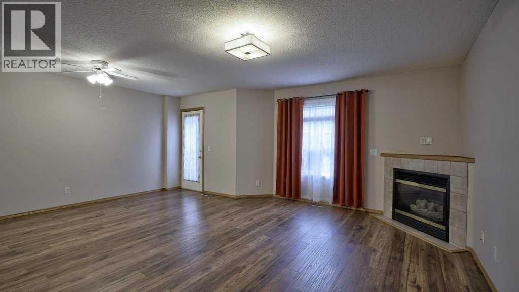 Single Family House for Sale in  Mt Aberdeen Manor SE McKenzie Lake Calgary 