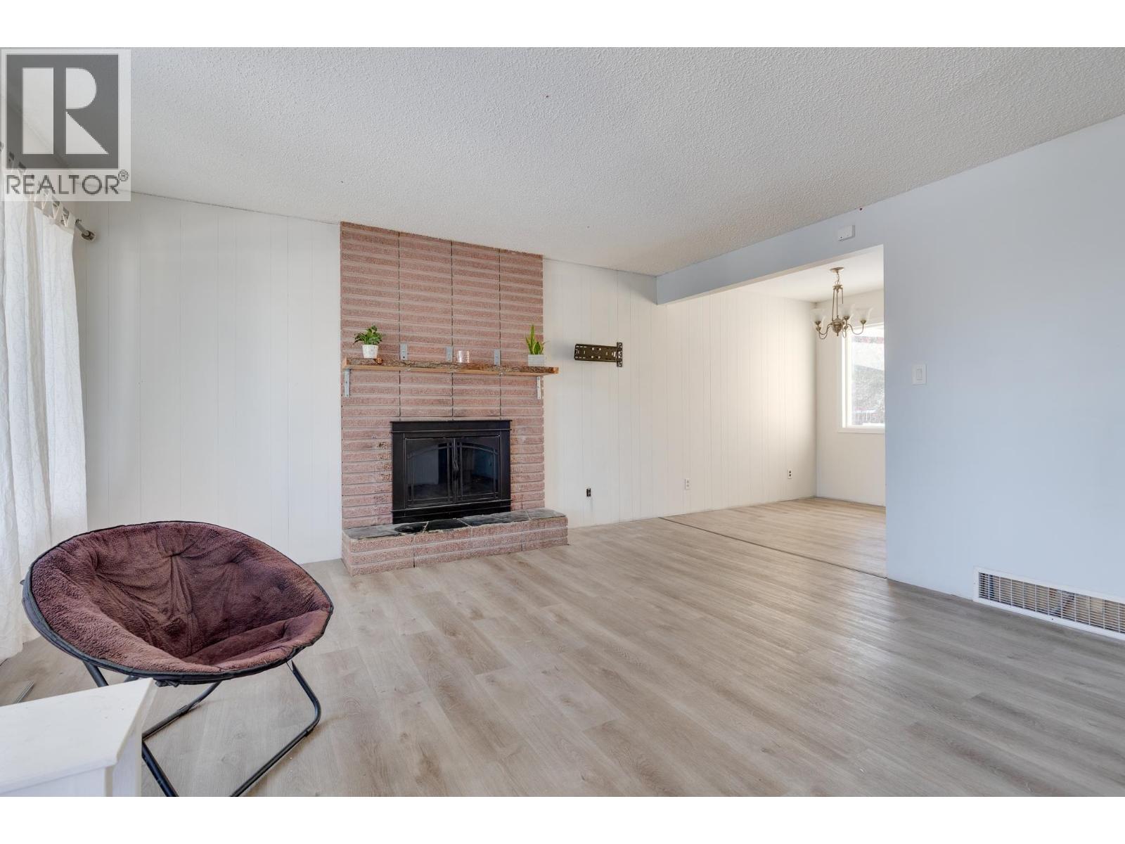 4051 DAVIS ROAD, Prince George