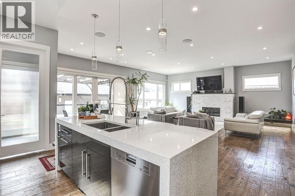 Single Family House for Sale in   Street NE Bridgeland/Riverside Calgary 