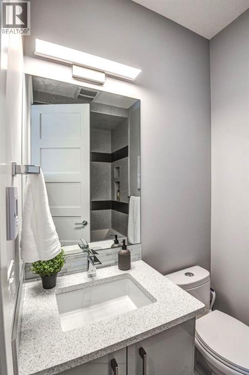 Single Family House for Sale in   Street NE Bridgeland/Riverside Calgary 