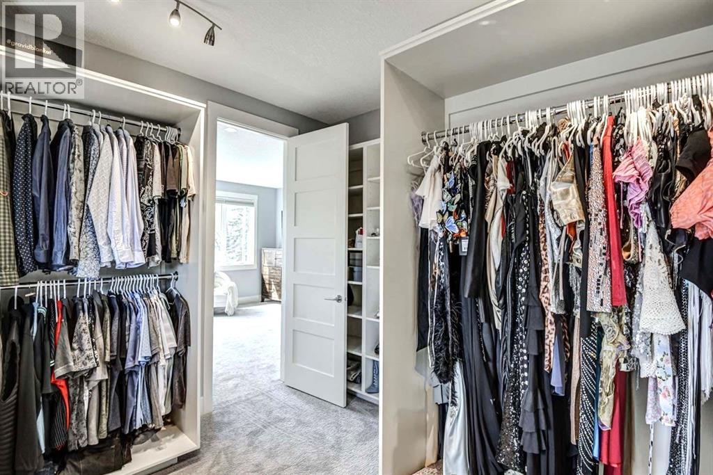 Single Family House for Sale in   Street NE Bridgeland/Riverside Calgary 