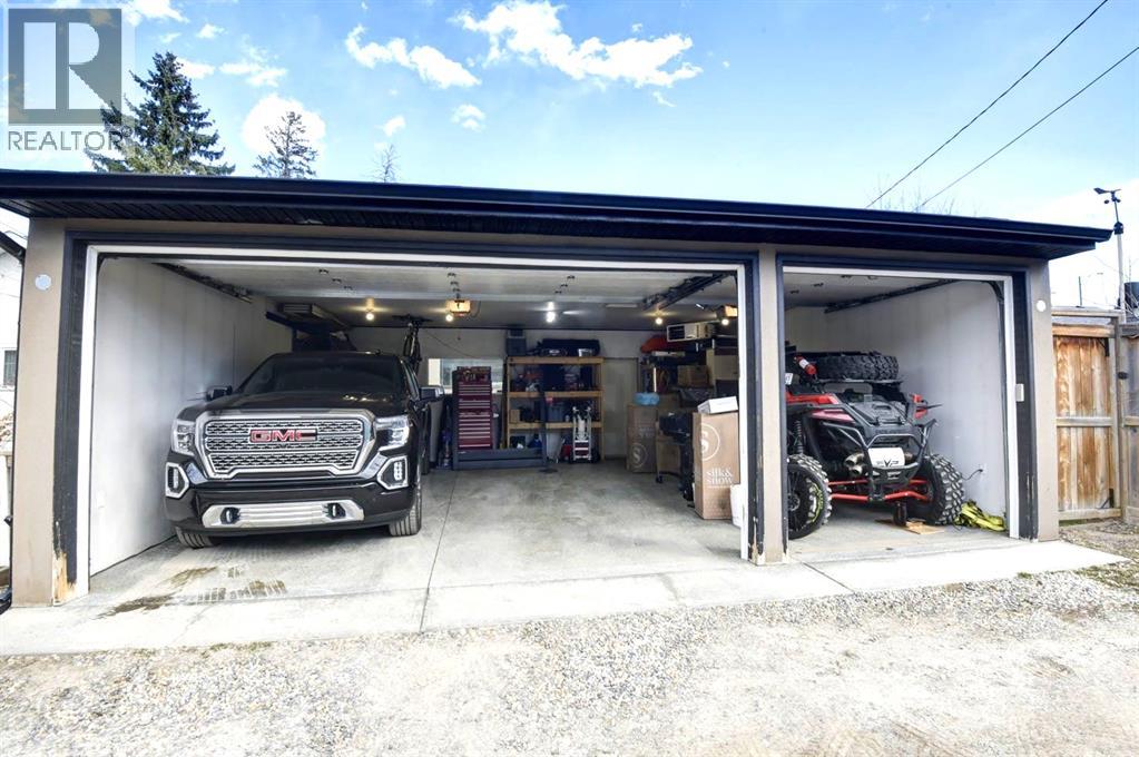 Single Family House for Sale in   Street NE Bridgeland/Riverside Calgary 