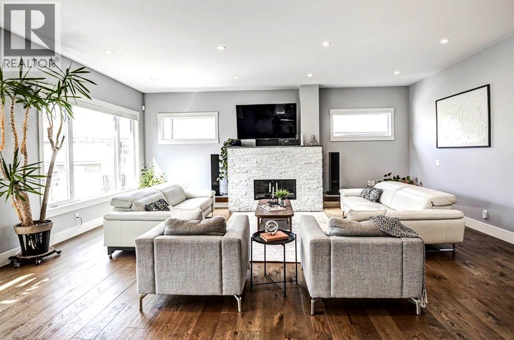 Single Family House for Sale in   Street NE Bridgeland/Riverside Calgary 