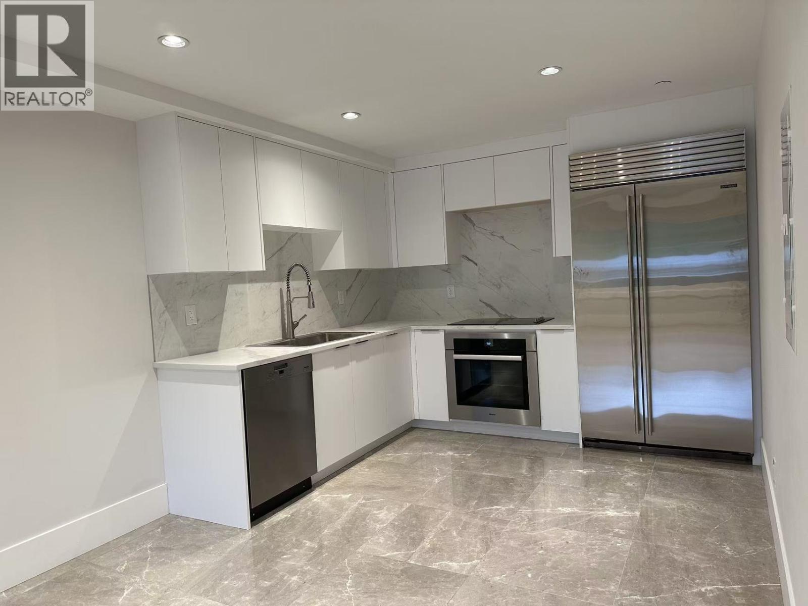 Garden Level-12XX FULTON AVENUE, West Vancouver