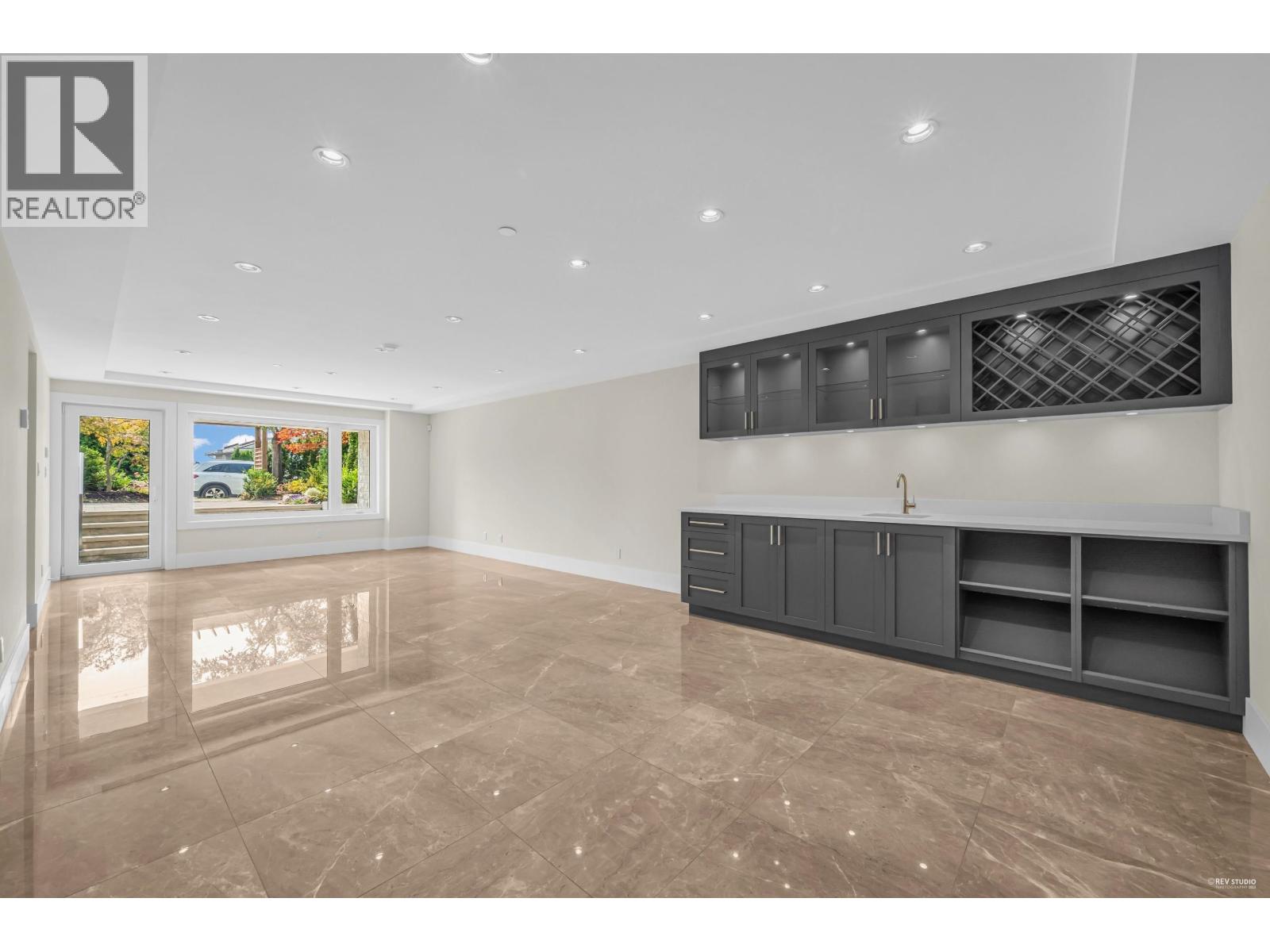 Garden Level-12XX FULTON AVENUE, West Vancouver