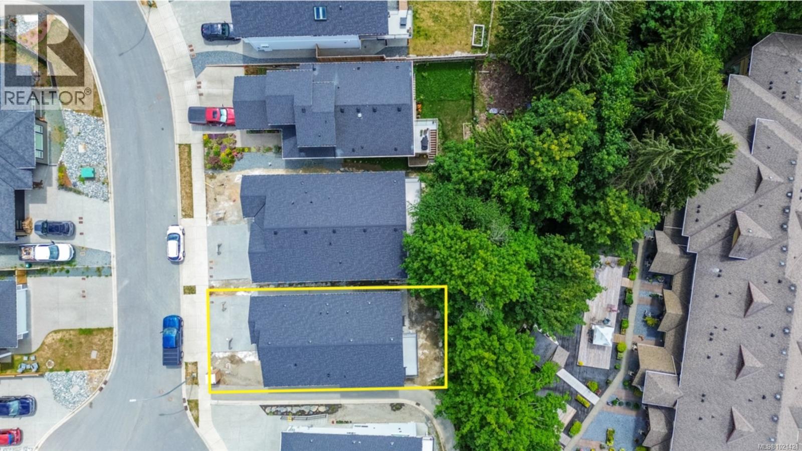 1013 Rozzano Pl, Ladysmith