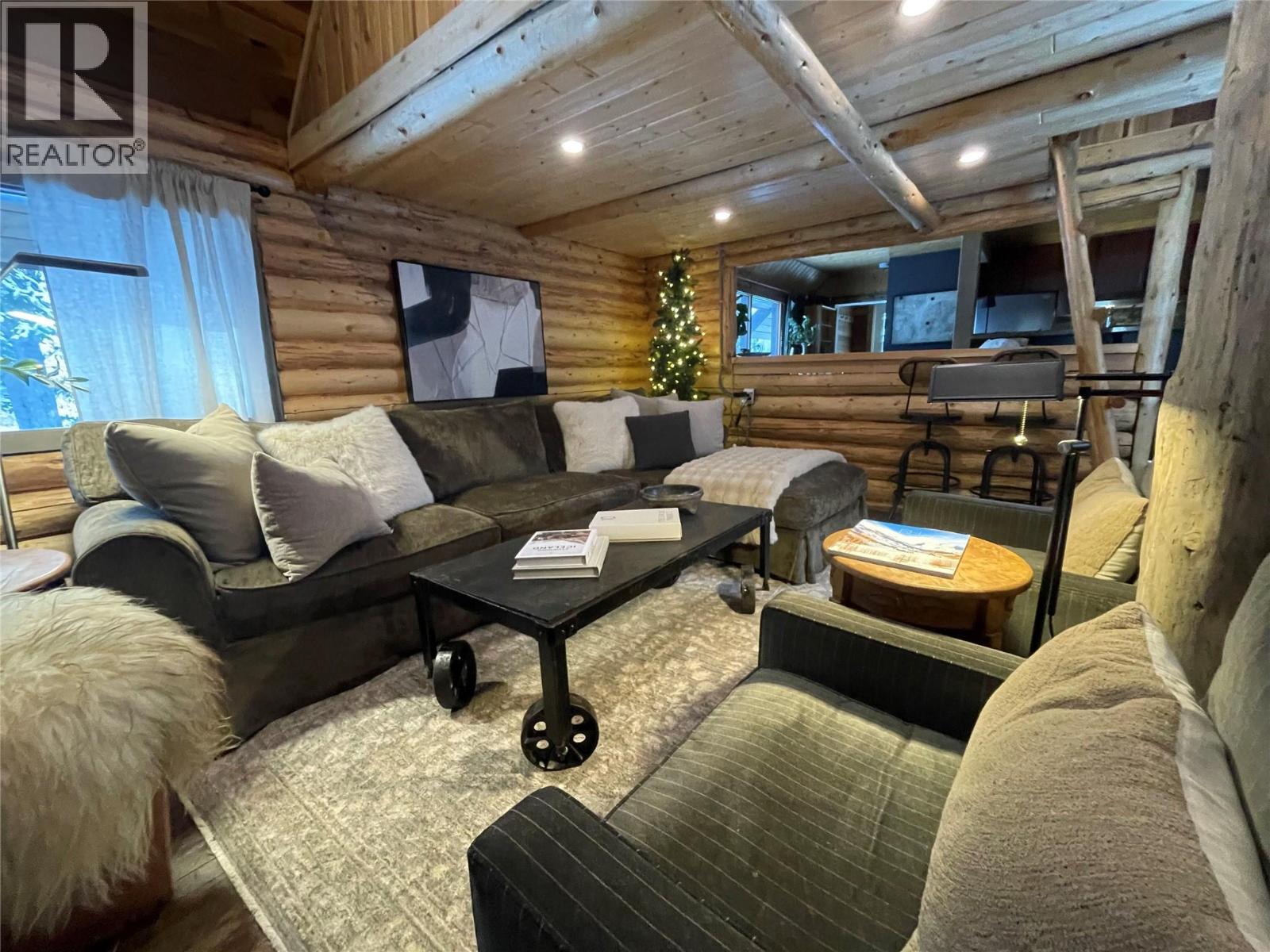 1166 APEX MOUNTAIN Road, Penticton