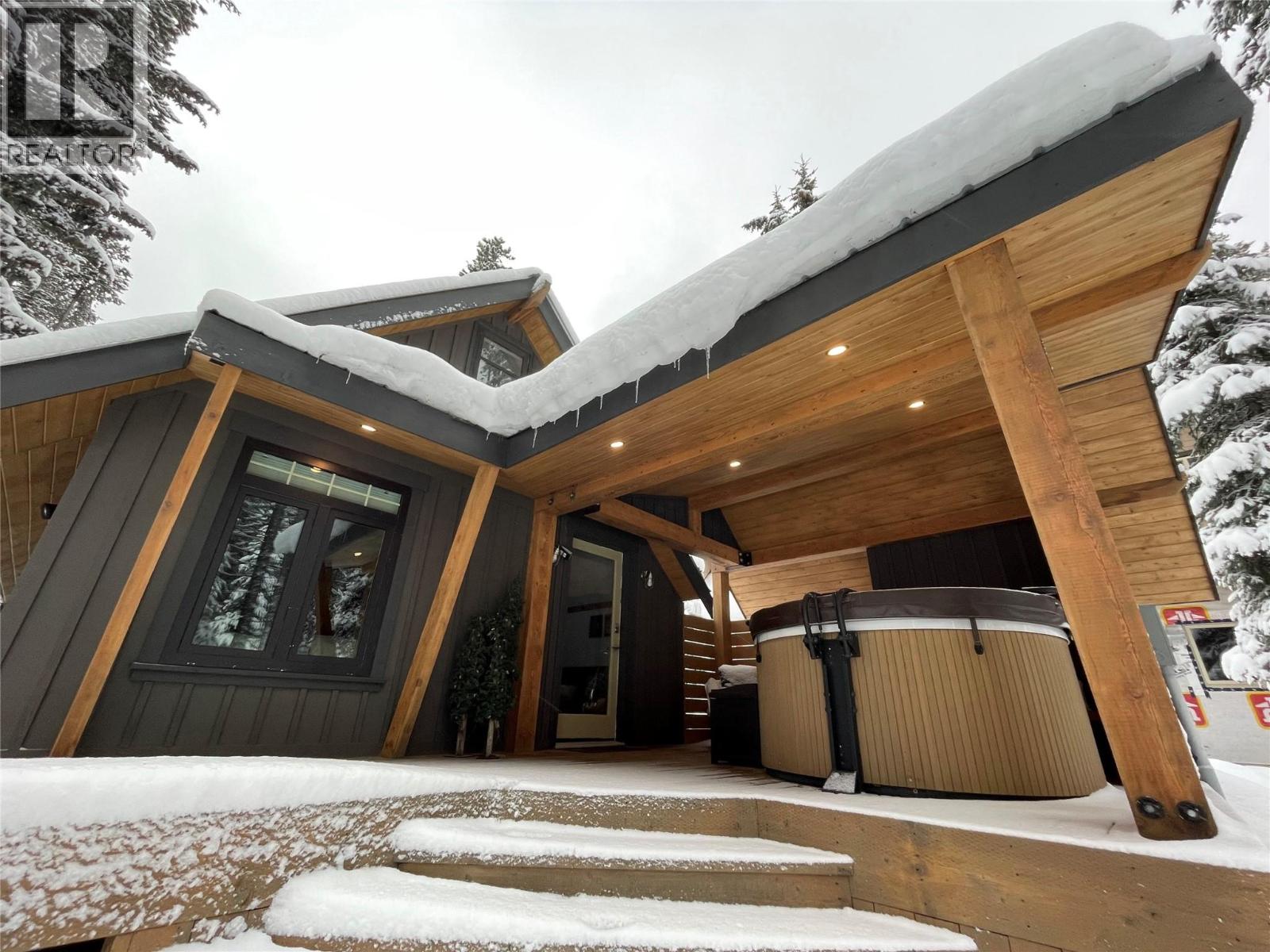 1166 APEX MOUNTAIN Road, Penticton