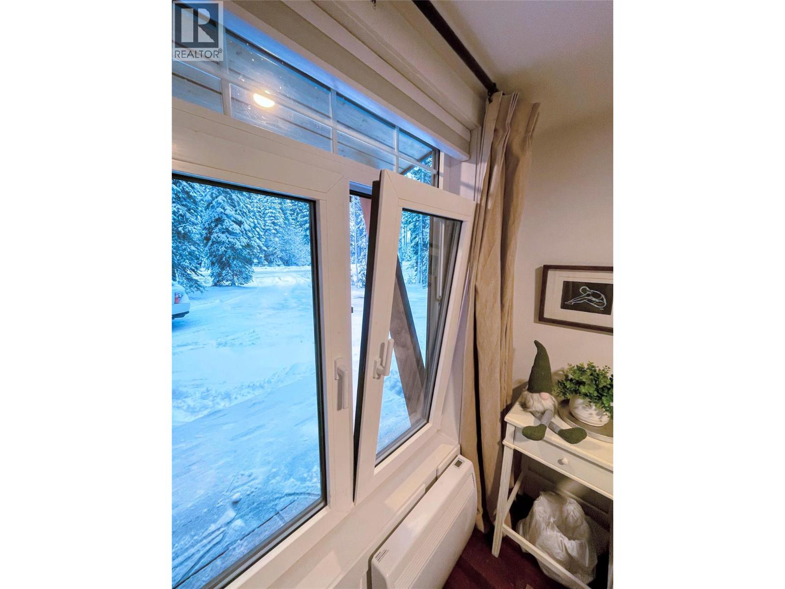 1166 APEX MOUNTAIN Road, Penticton