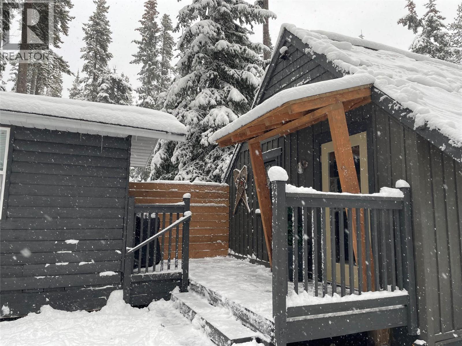 1166 APEX MOUNTAIN Road, Penticton