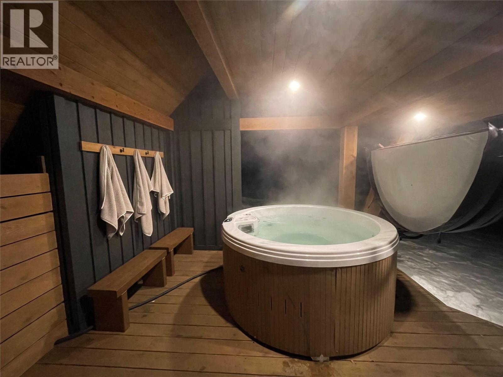 1166 APEX MOUNTAIN Road, Penticton