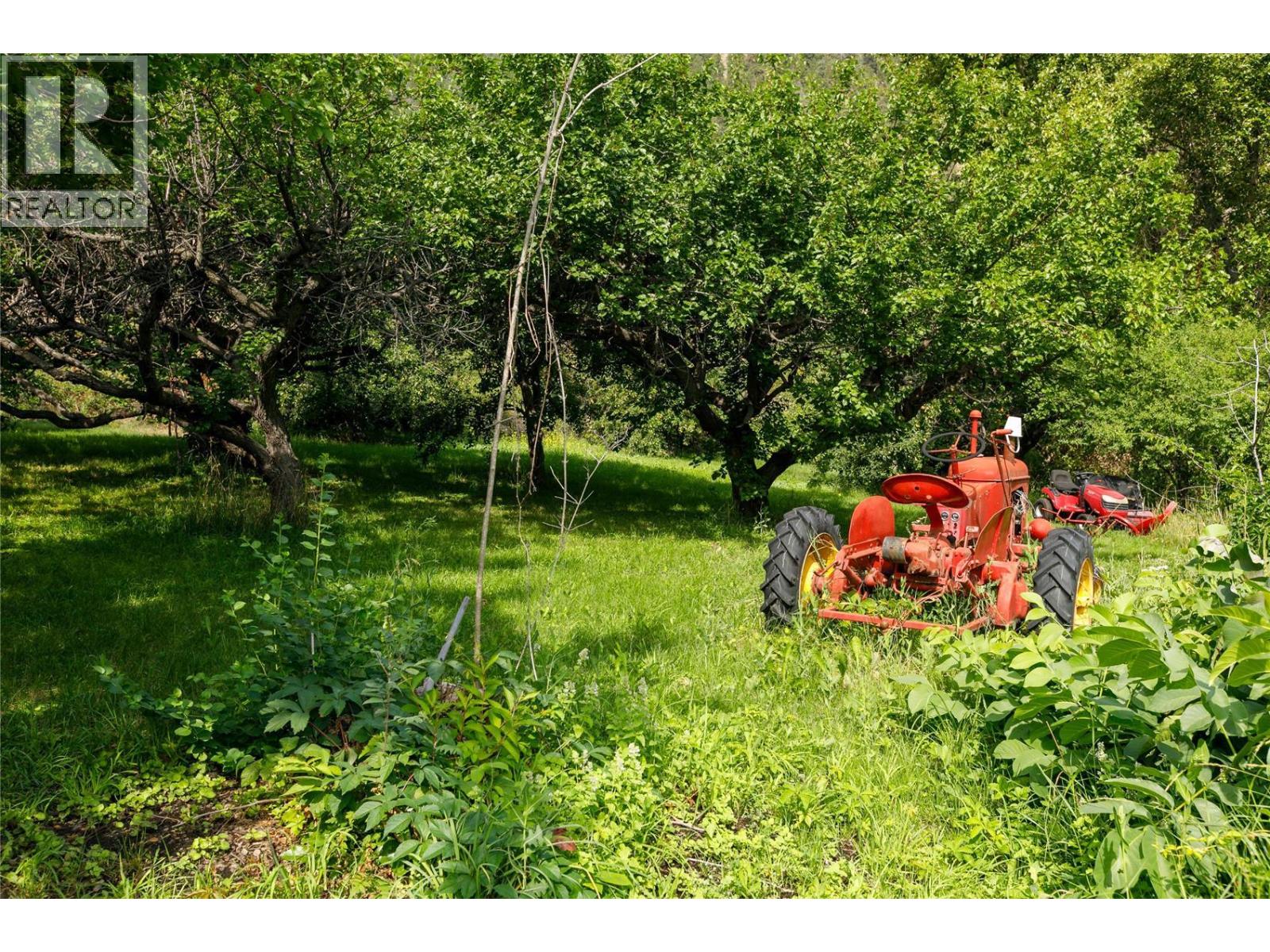  16821 Owl's Nest Road, Oyama