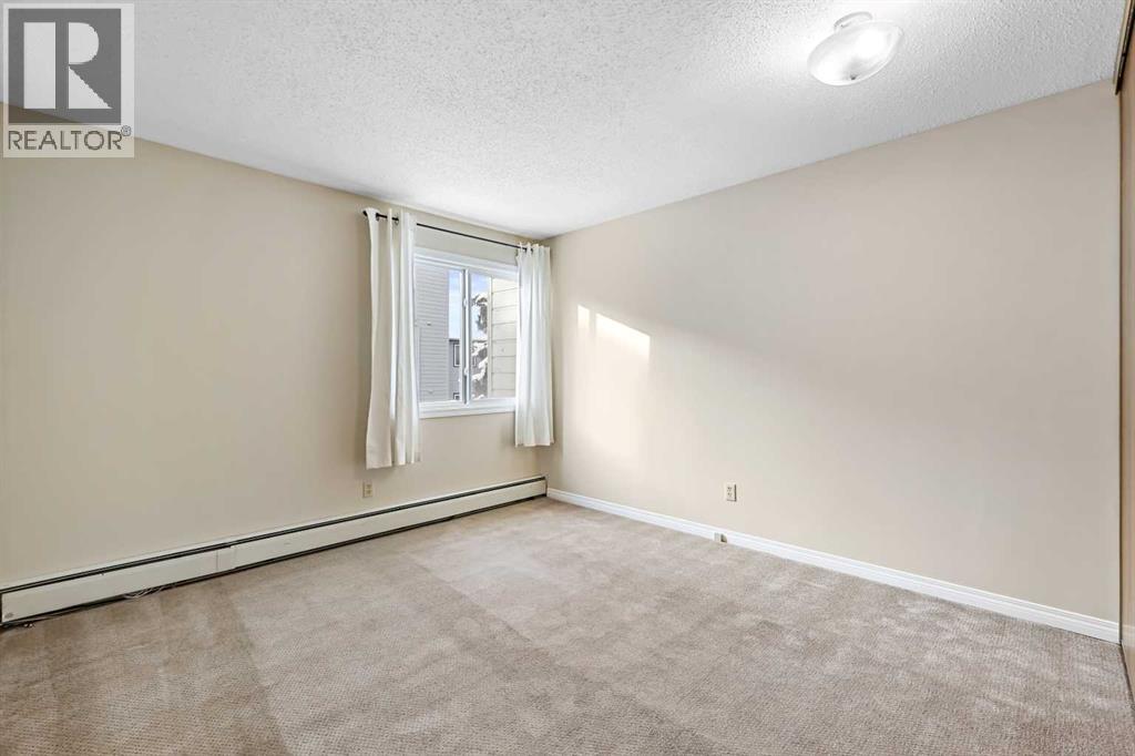 Single Family House for Sale in   Glamis Drive SW Glamorgan Calgary 