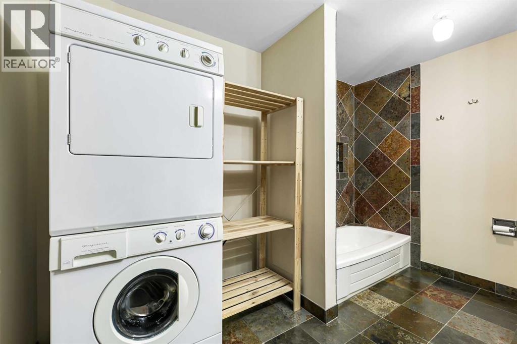 Single Family House for Sale in   Glamis Drive SW Glamorgan Calgary 