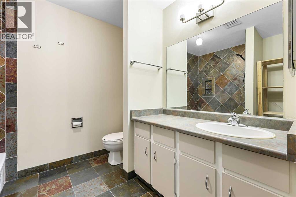 Single Family House for Sale in   Glamis Drive SW Glamorgan Calgary 